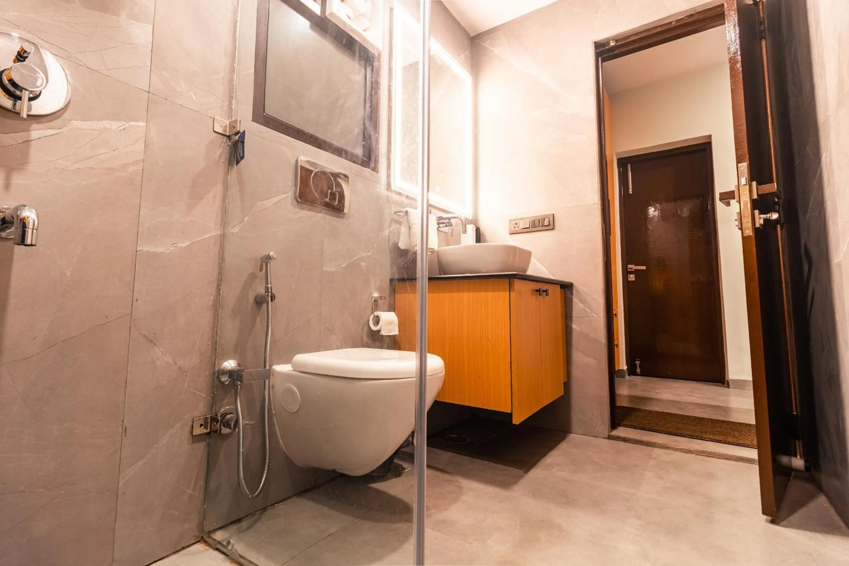 Bathroom in Samskara & Samsara