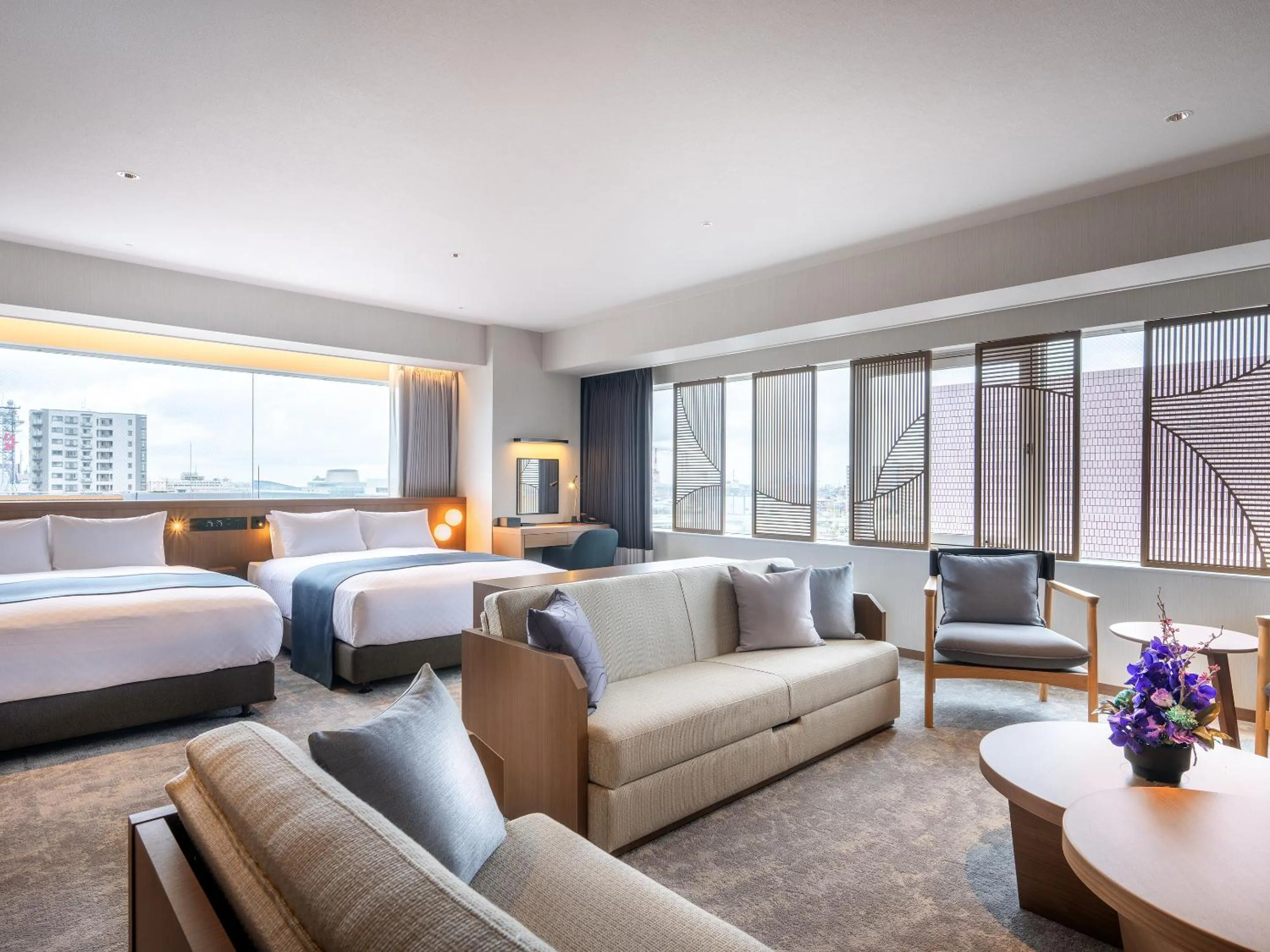 Photo of the whole room, Bed in Niigata Grand Hotel