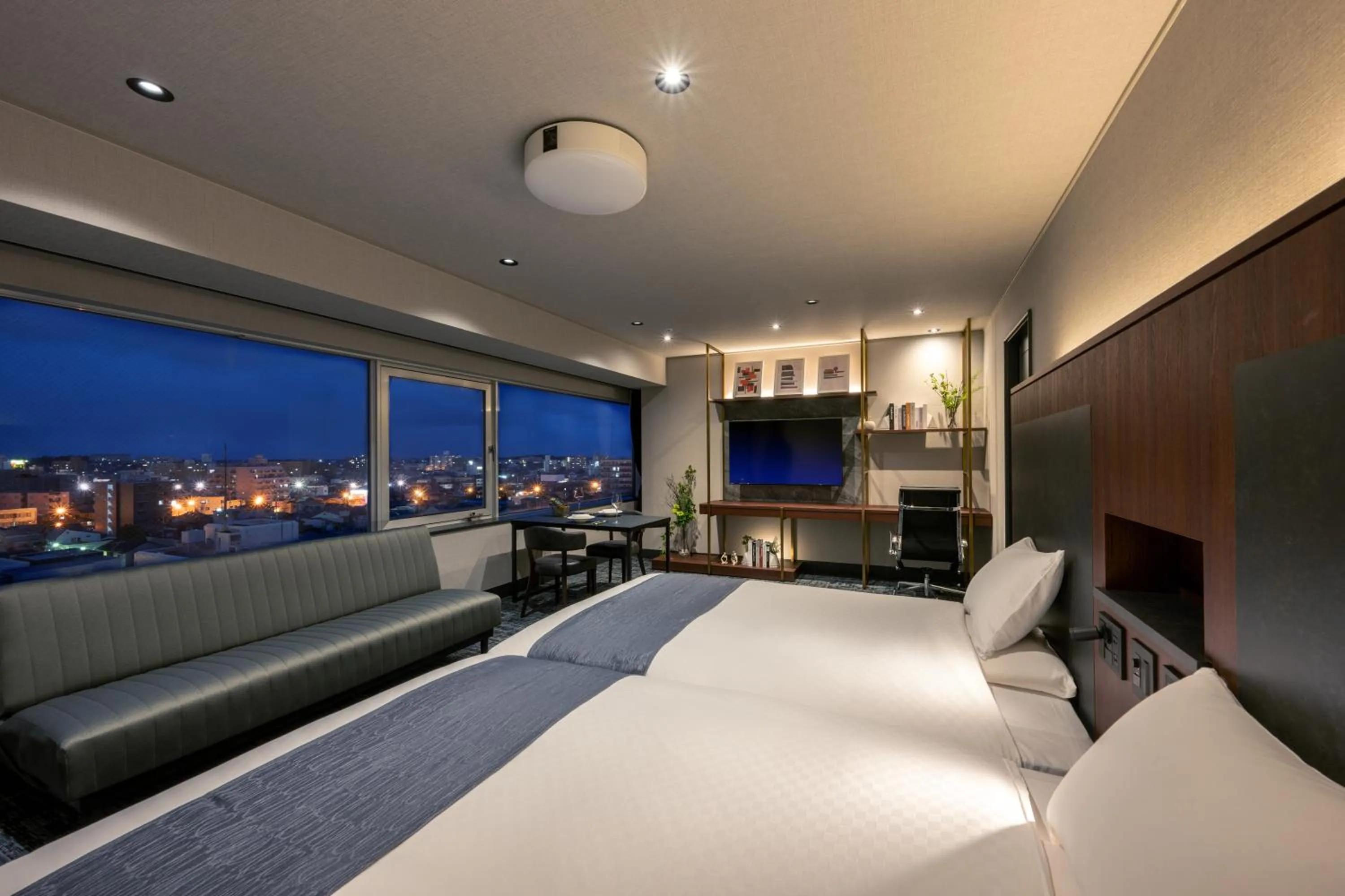 Photo of the whole room, Bed in Niigata Grand Hotel