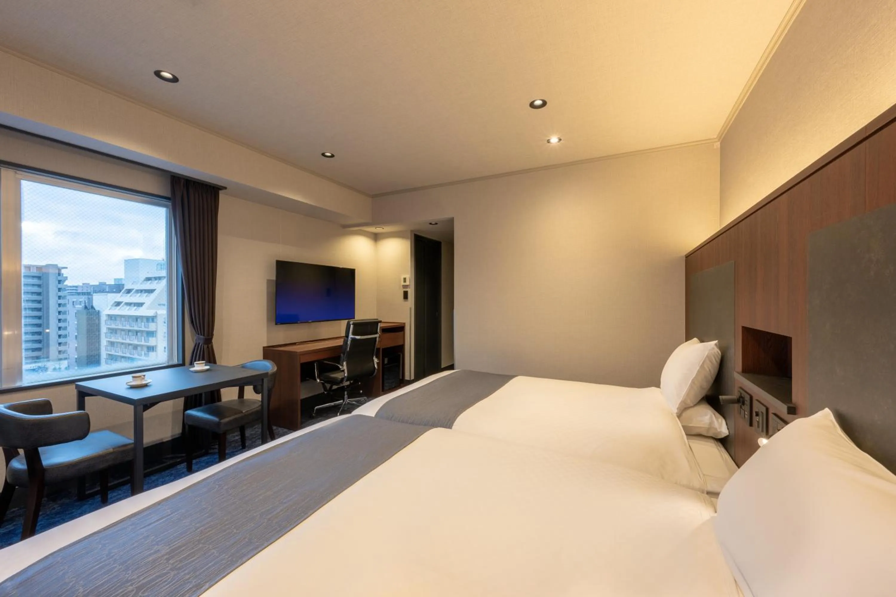 Photo of the whole room, Bed in Niigata Grand Hotel