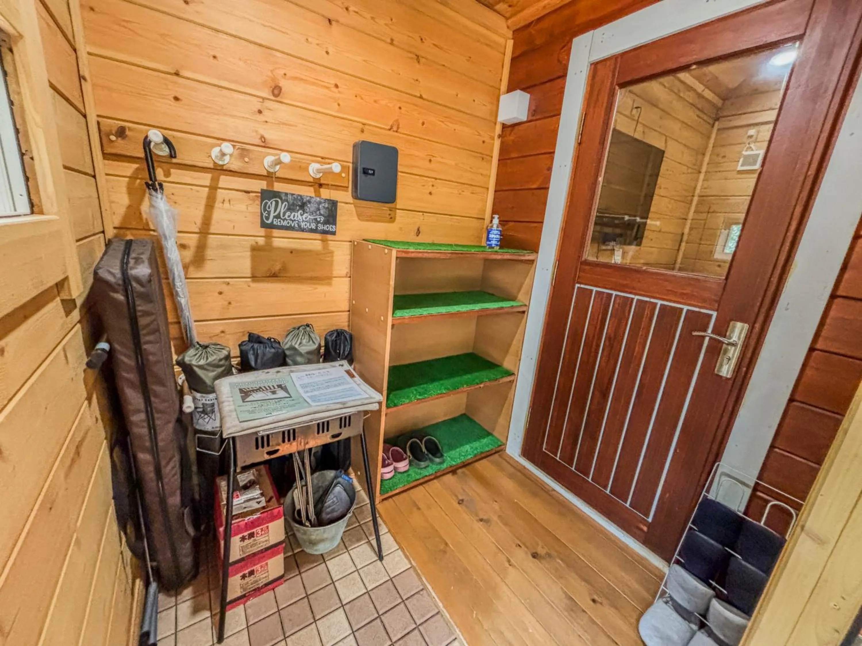 BBQ facilities in HAL Cottage
