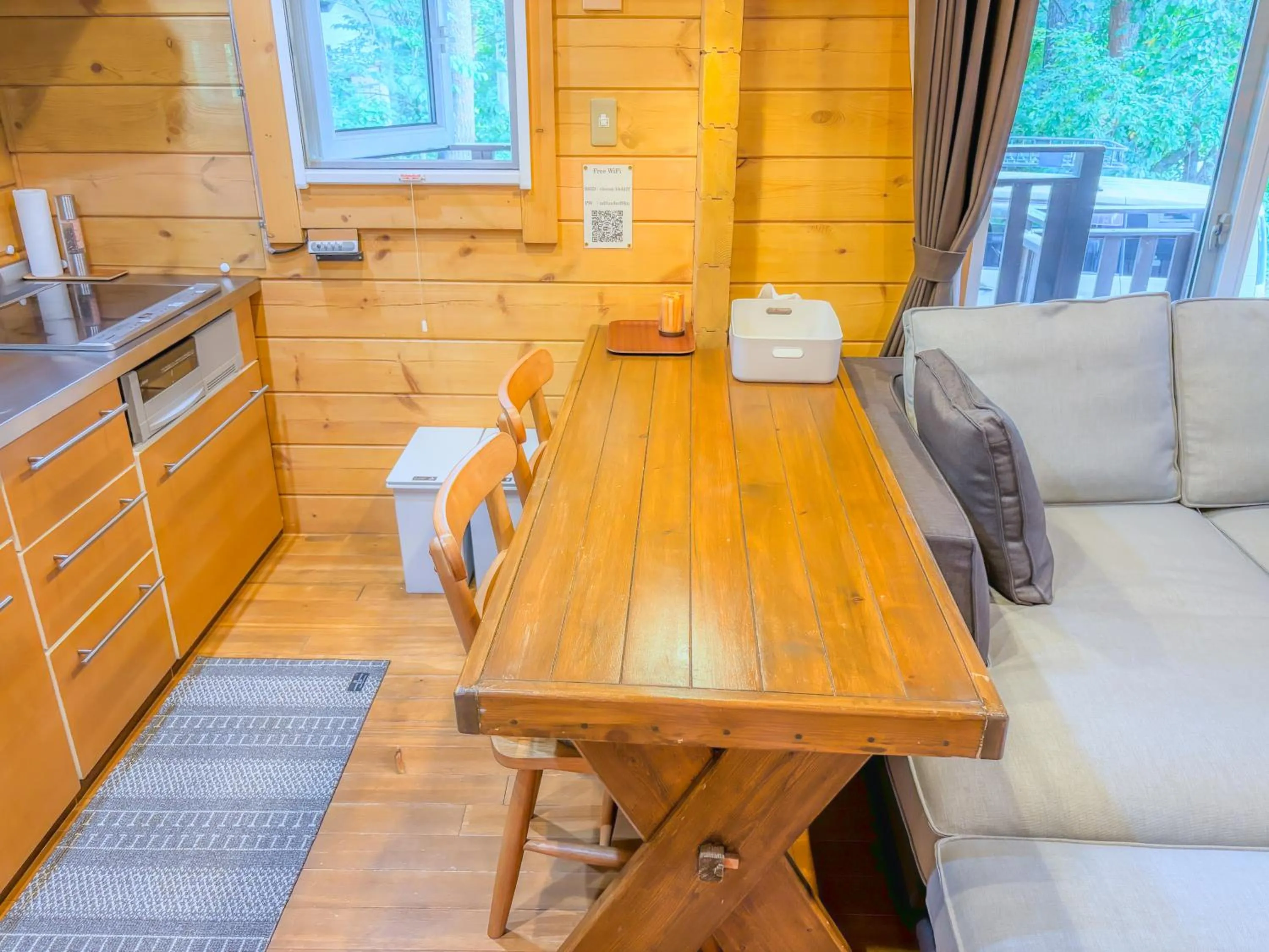 Dining area in HAL Cottage
