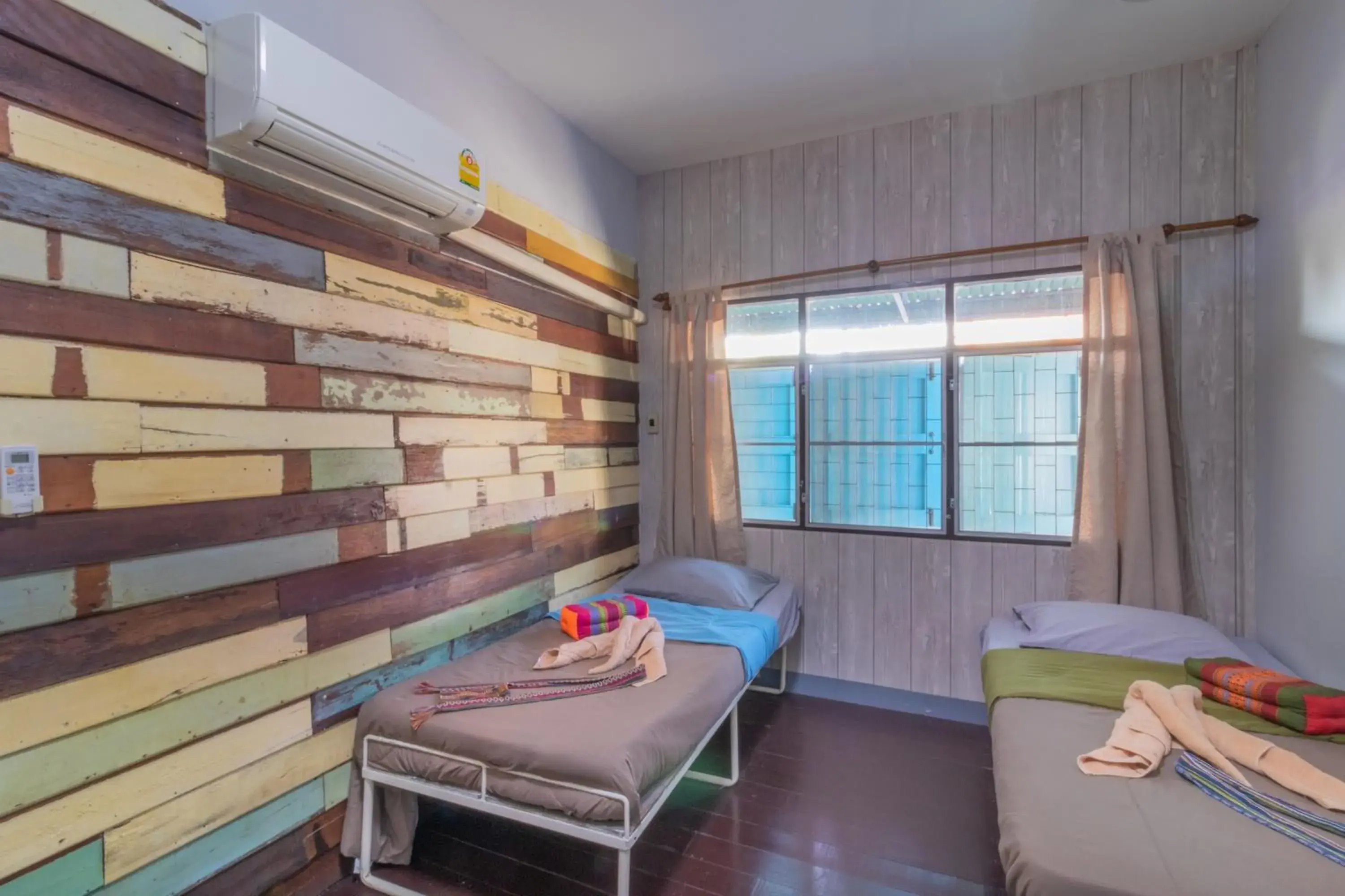 Bed in Sor Vorapin Muay Thai Home Bed in Sor Vorapin Muay Thai Home