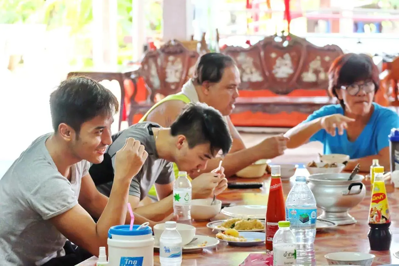 Breakfast in Sor Vorapin Muay Thai Home Breakfast in Sor Vorapin Muay Thai Home