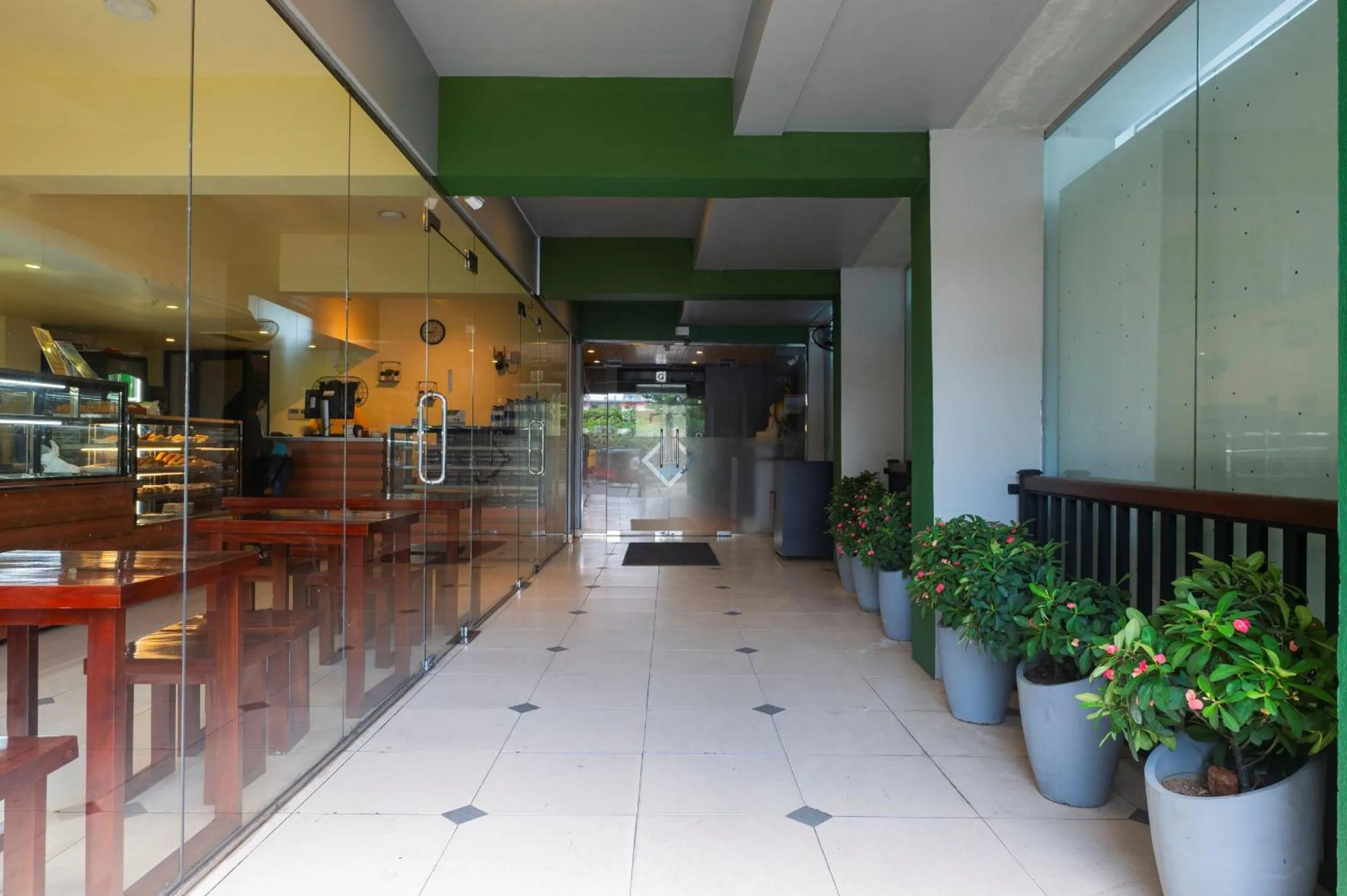 Restaurant/places to eat in Thilhara Colombo