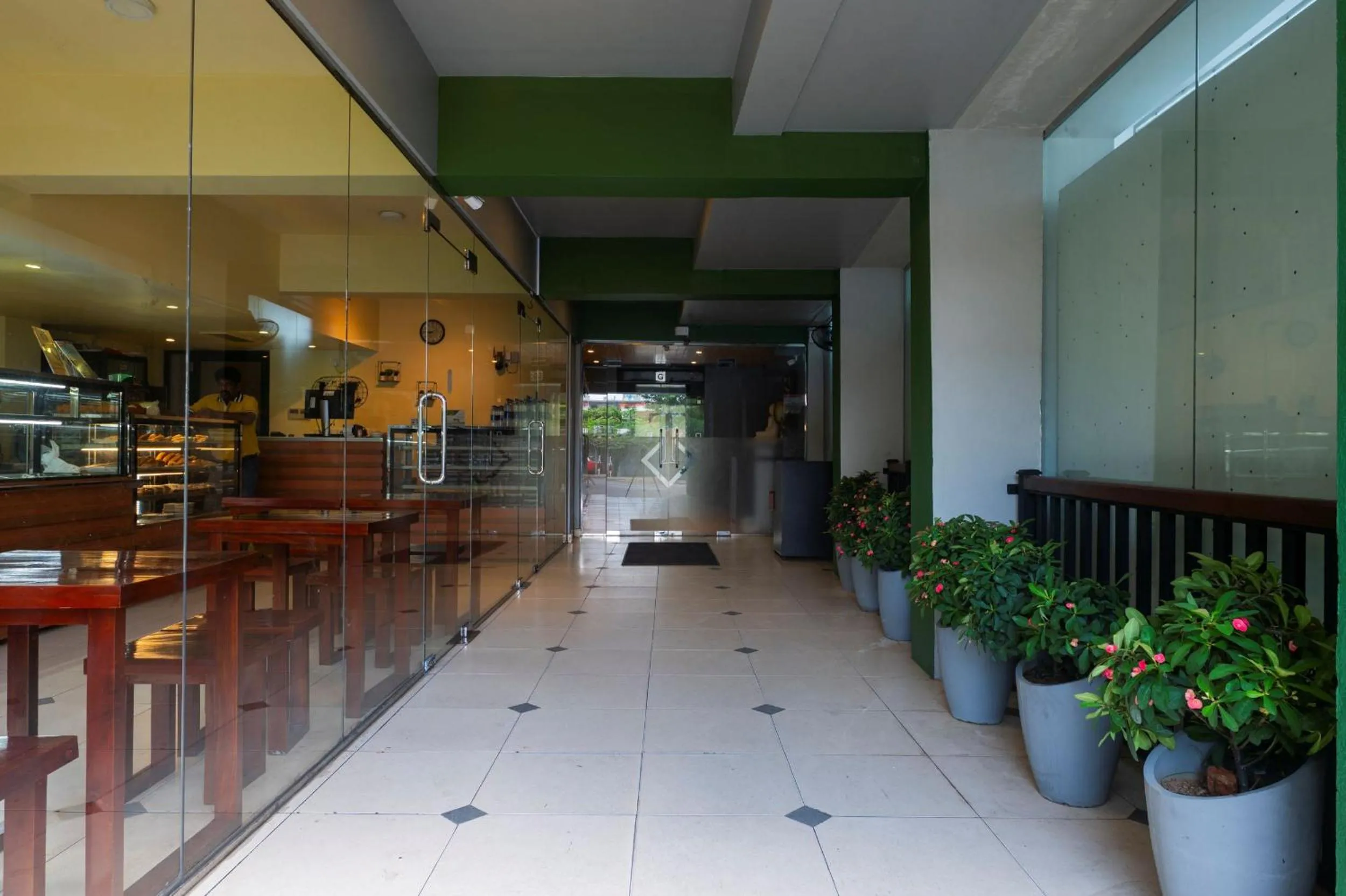 Restaurant/places to eat in Thilhara Colombo