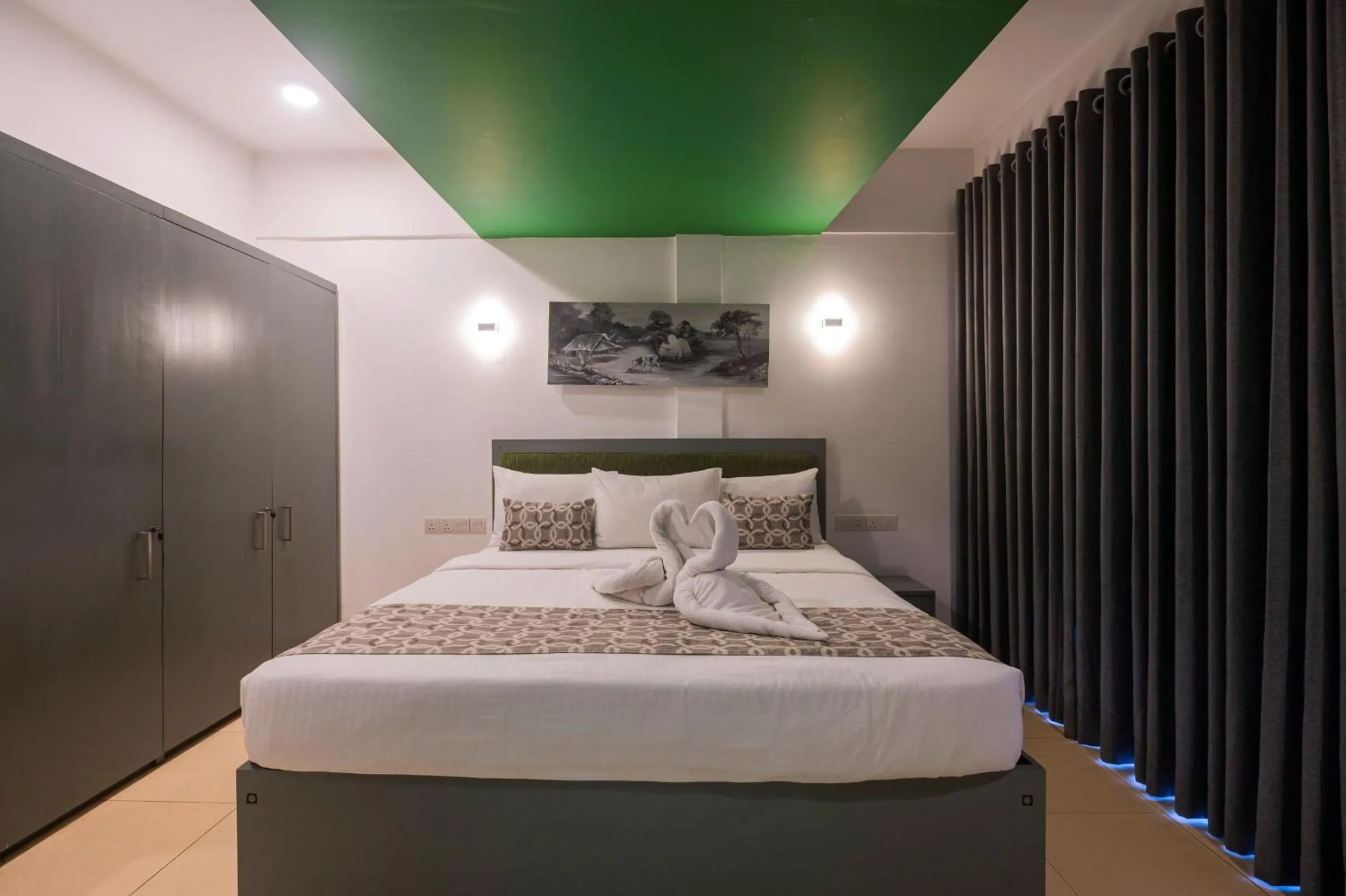 Bed in Thilhara Colombo
