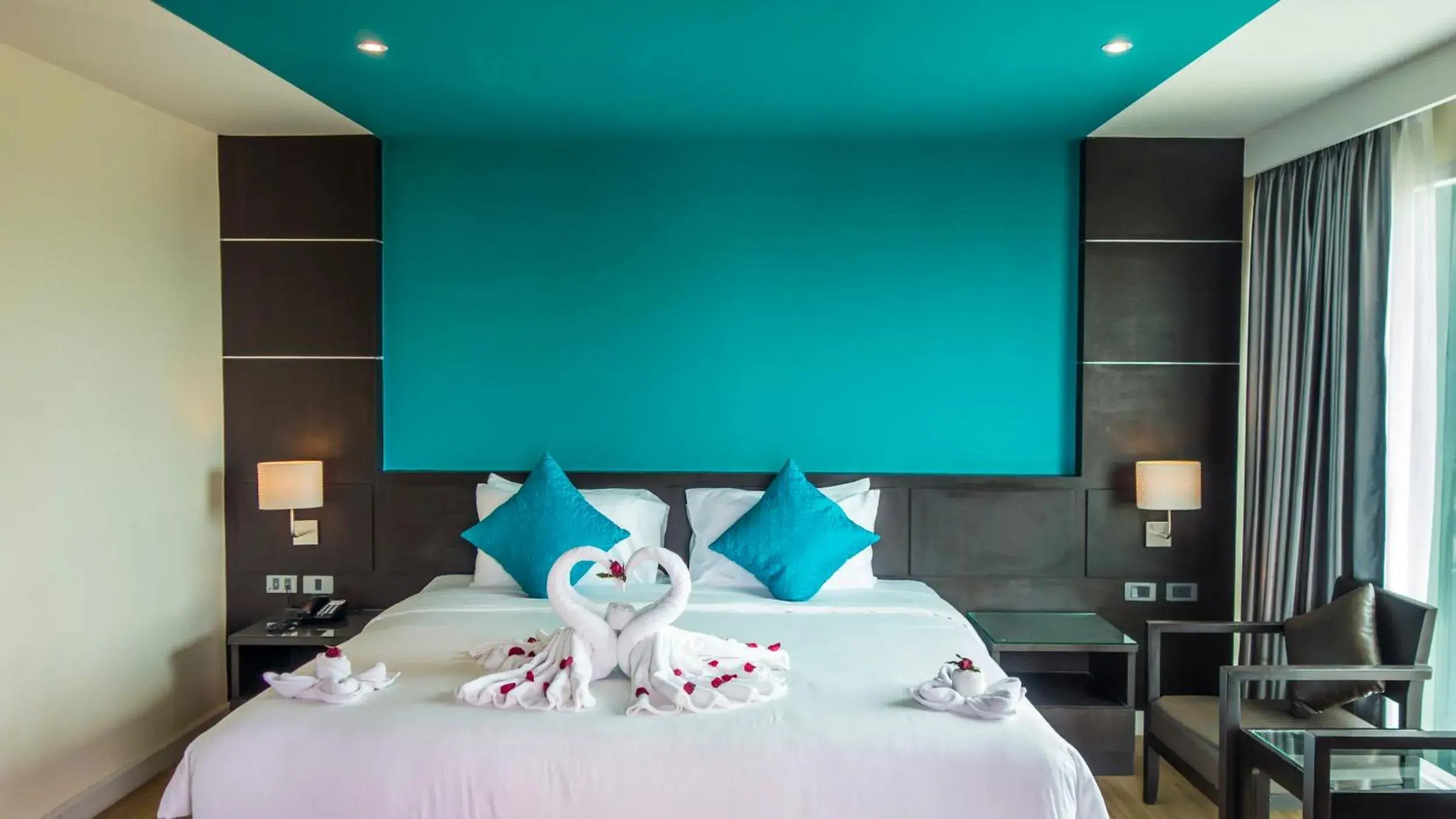 Bed in Unique Regency Pattaya Bed in Unique Regency Pattaya