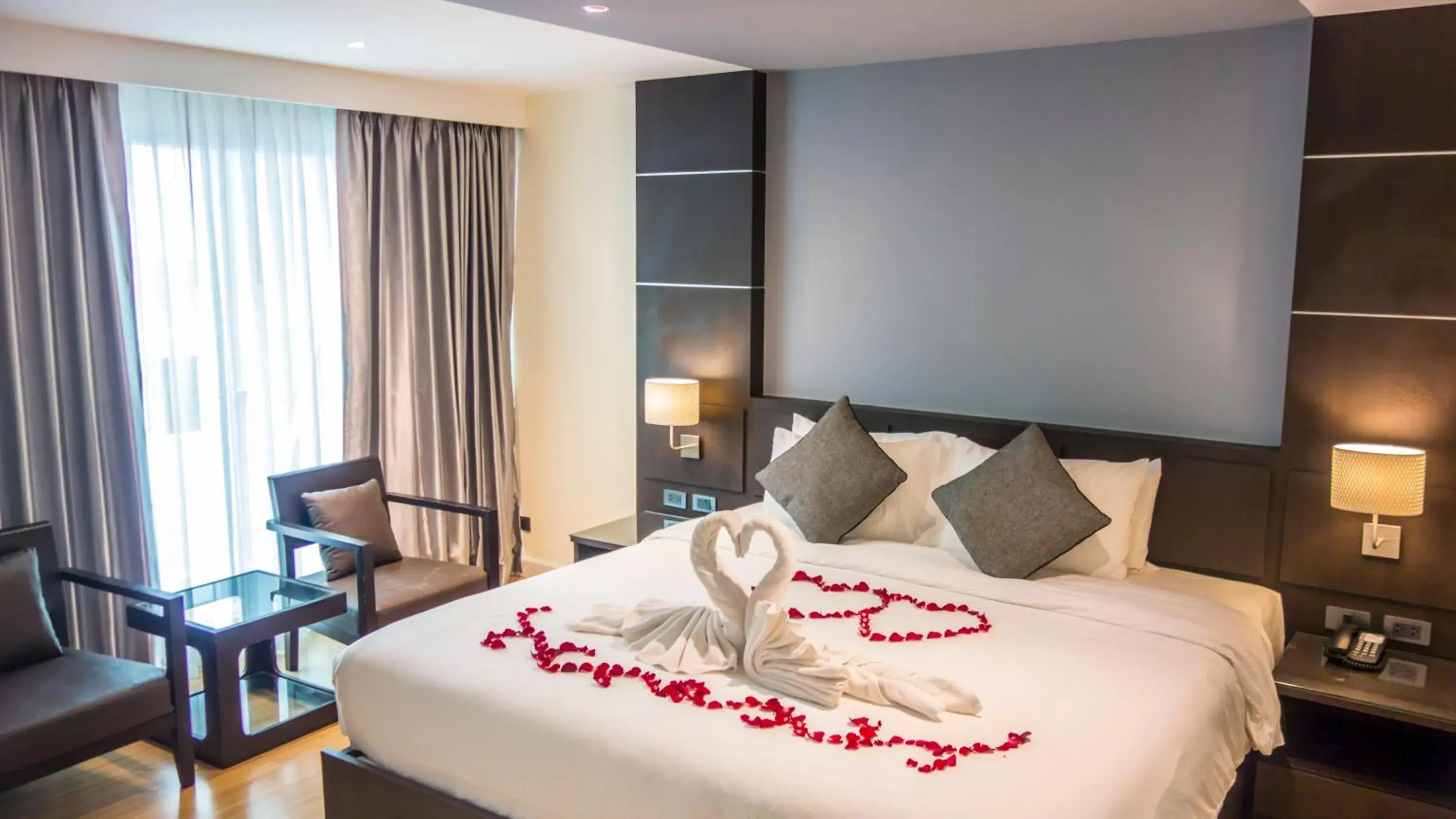 Bed in Unique Regency Pattaya Bed in Unique Regency Pattaya