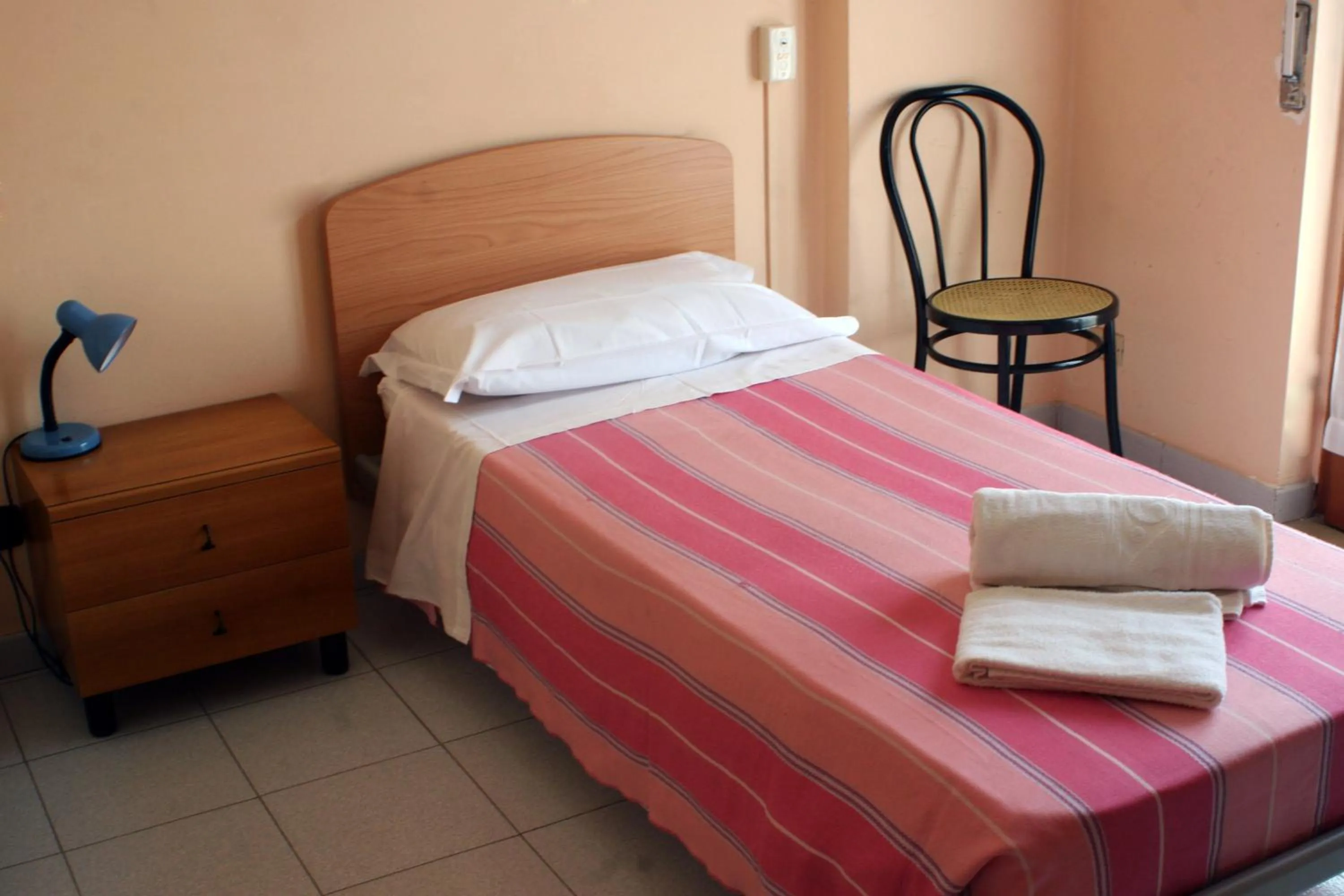 Bed in Albergo Italia