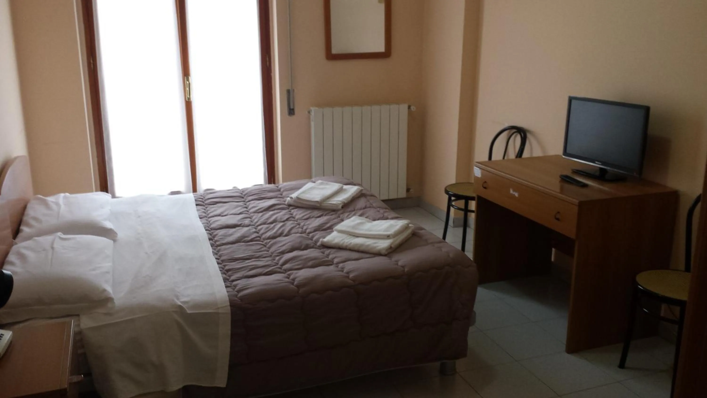 Bed in Albergo Italia
