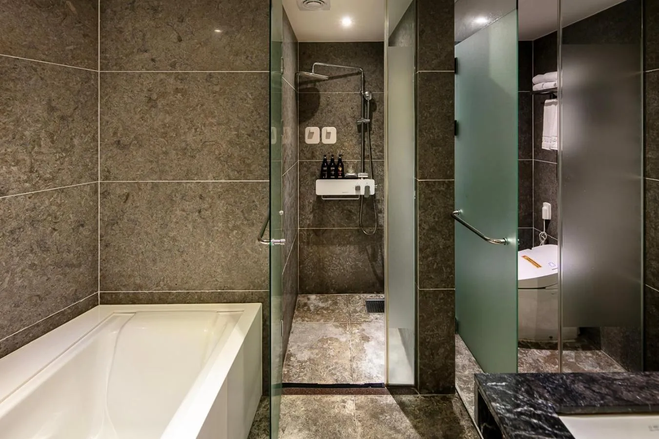 Bathroom in The Best Jeju Seongsan