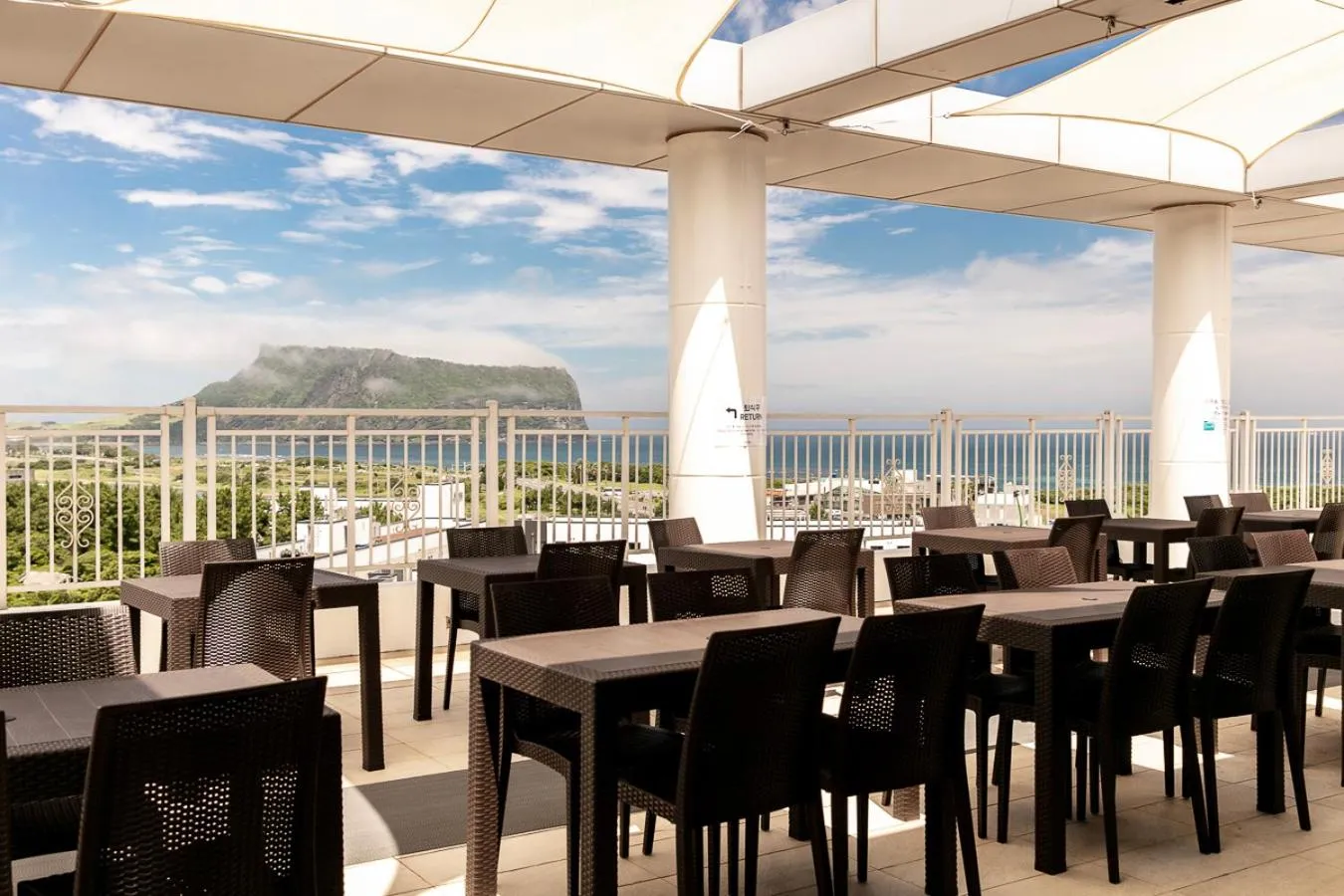 Swimming pool in The Best Jeju Seongsan