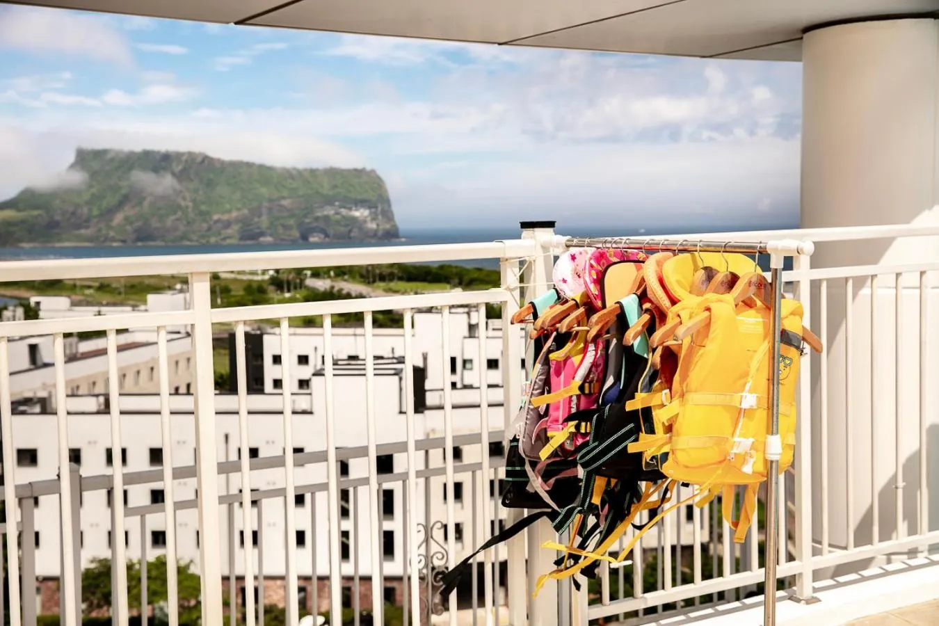 Swimming pool in The Best Jeju Seongsan