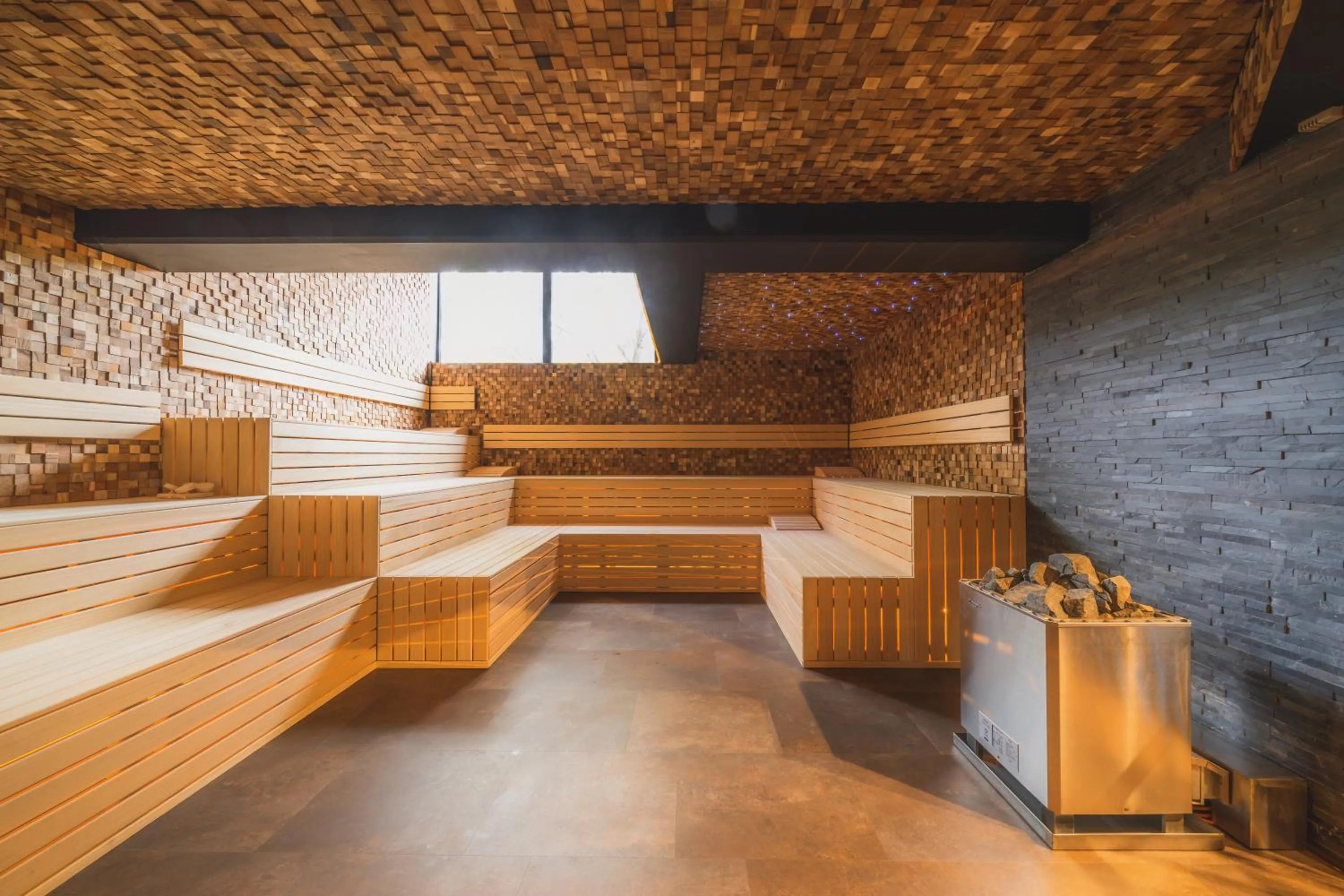 Spa and wellness centre/facilities in Hotel & Wellness Royal Astrid