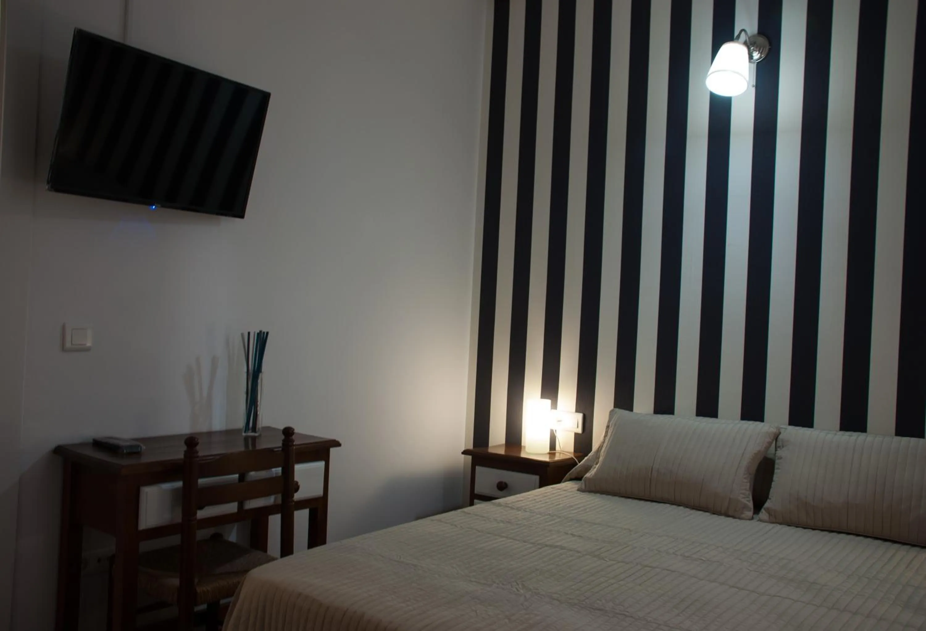 Photo of the whole room, Bed in Hotel - Restaurante Estación Vía Verde