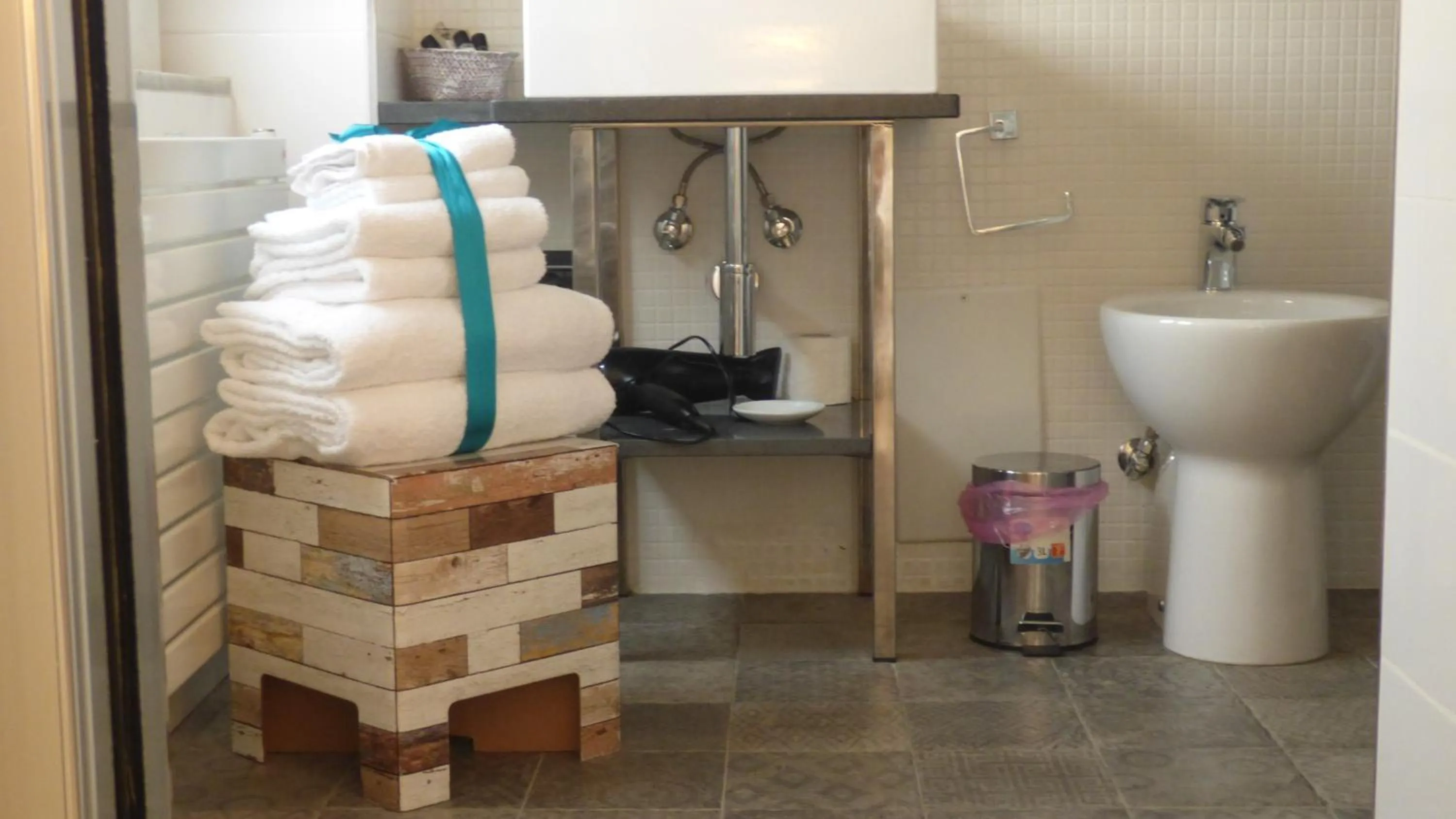 Toilet in Conte di Morelia