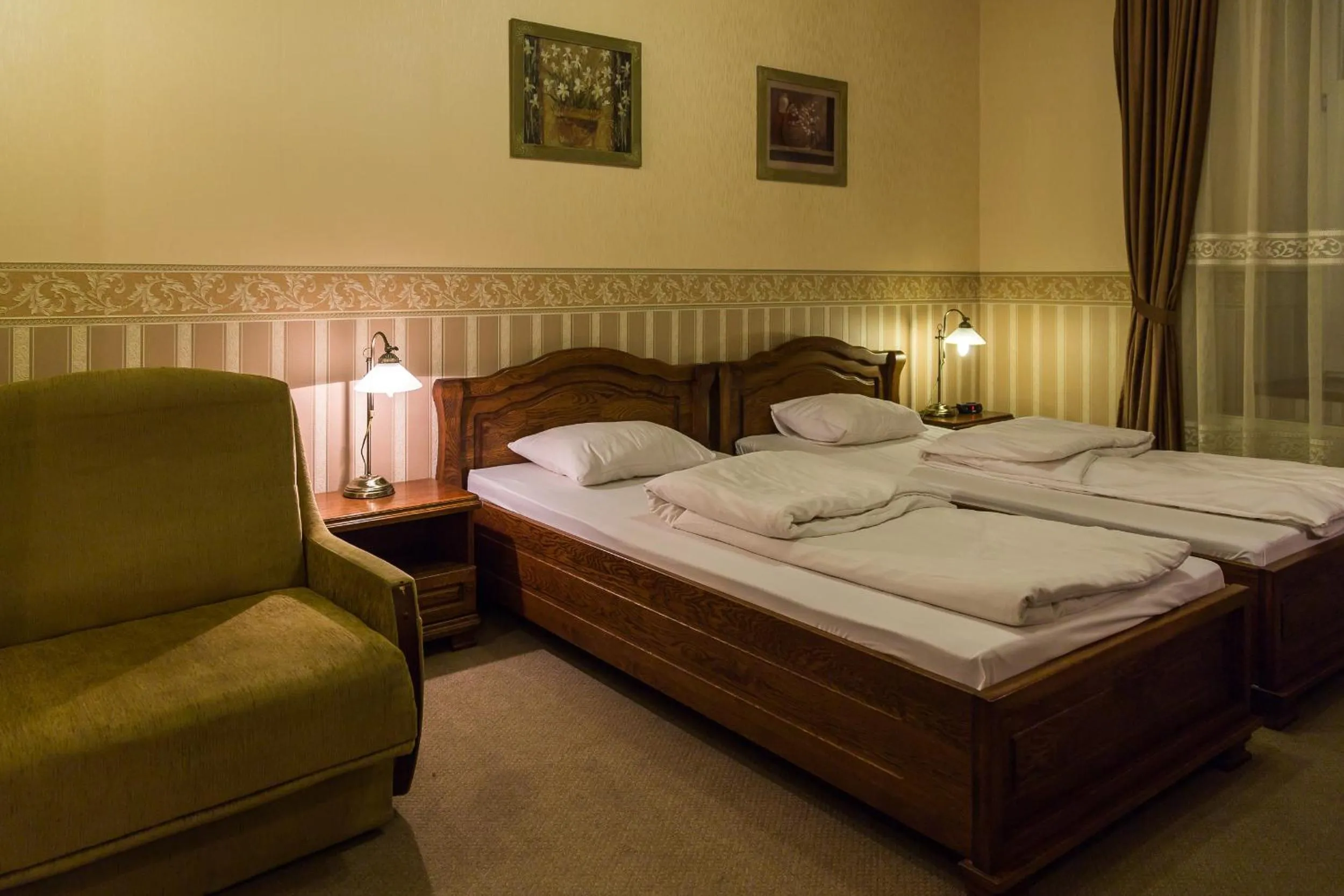 Bed in Hotel Staromiejski