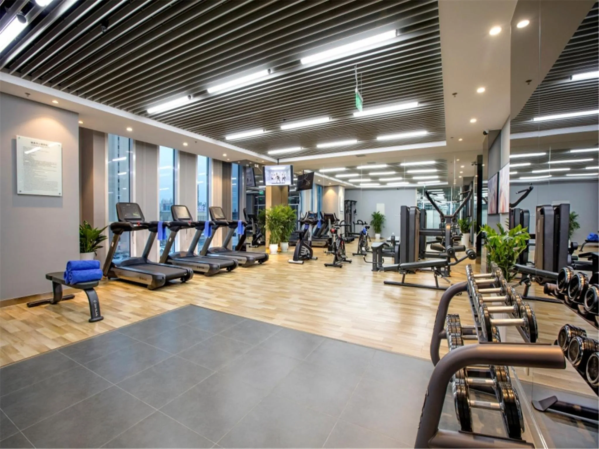 Fitness centre/facilities in Ariva Tianjin Zhongbei Hotel & Serviced Apartment