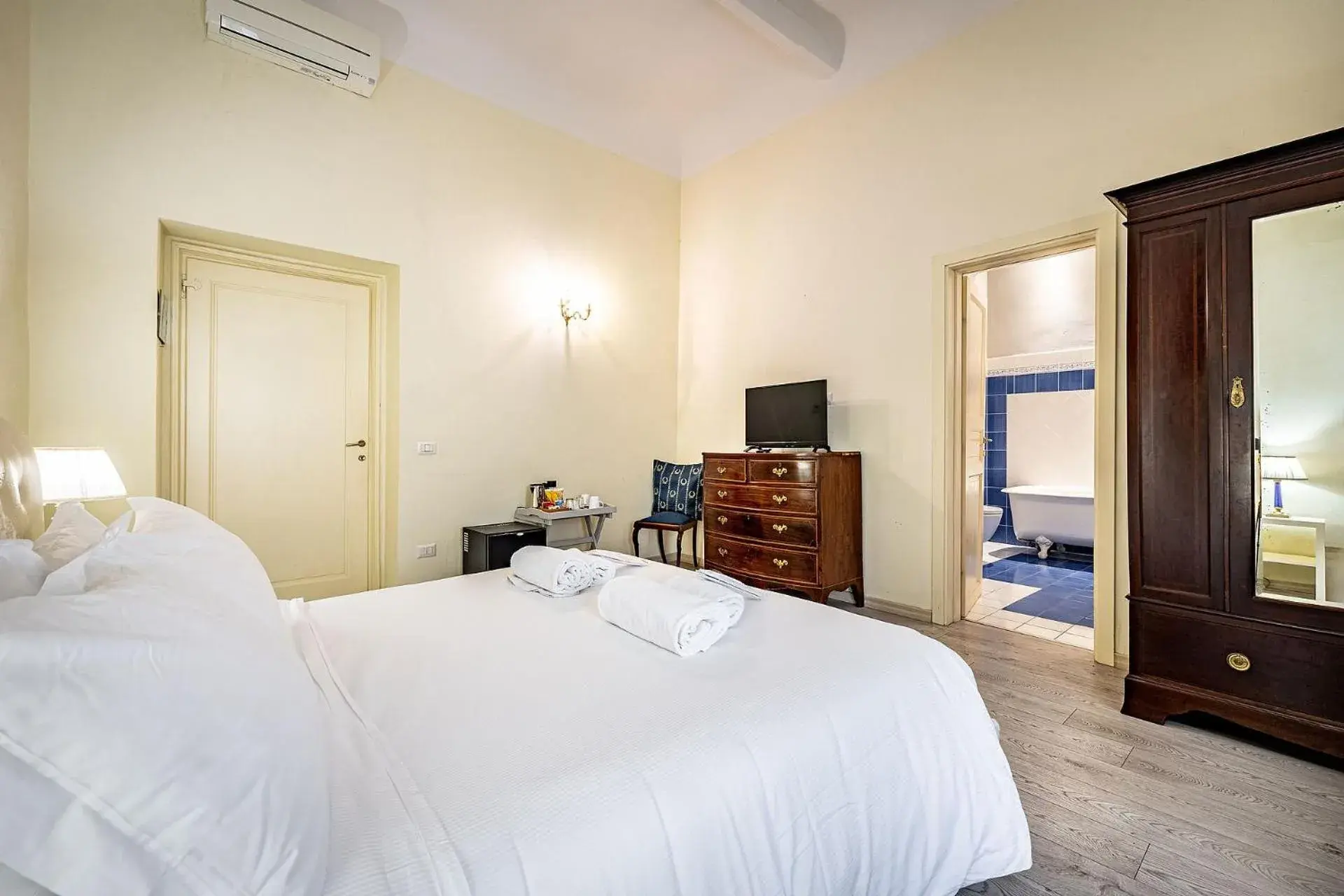 Deluxe Double Room in Residenza d'Epoca Palazzo Riblet Deluxe Double Room in Residenza d'Epoca Palazzo Riblet