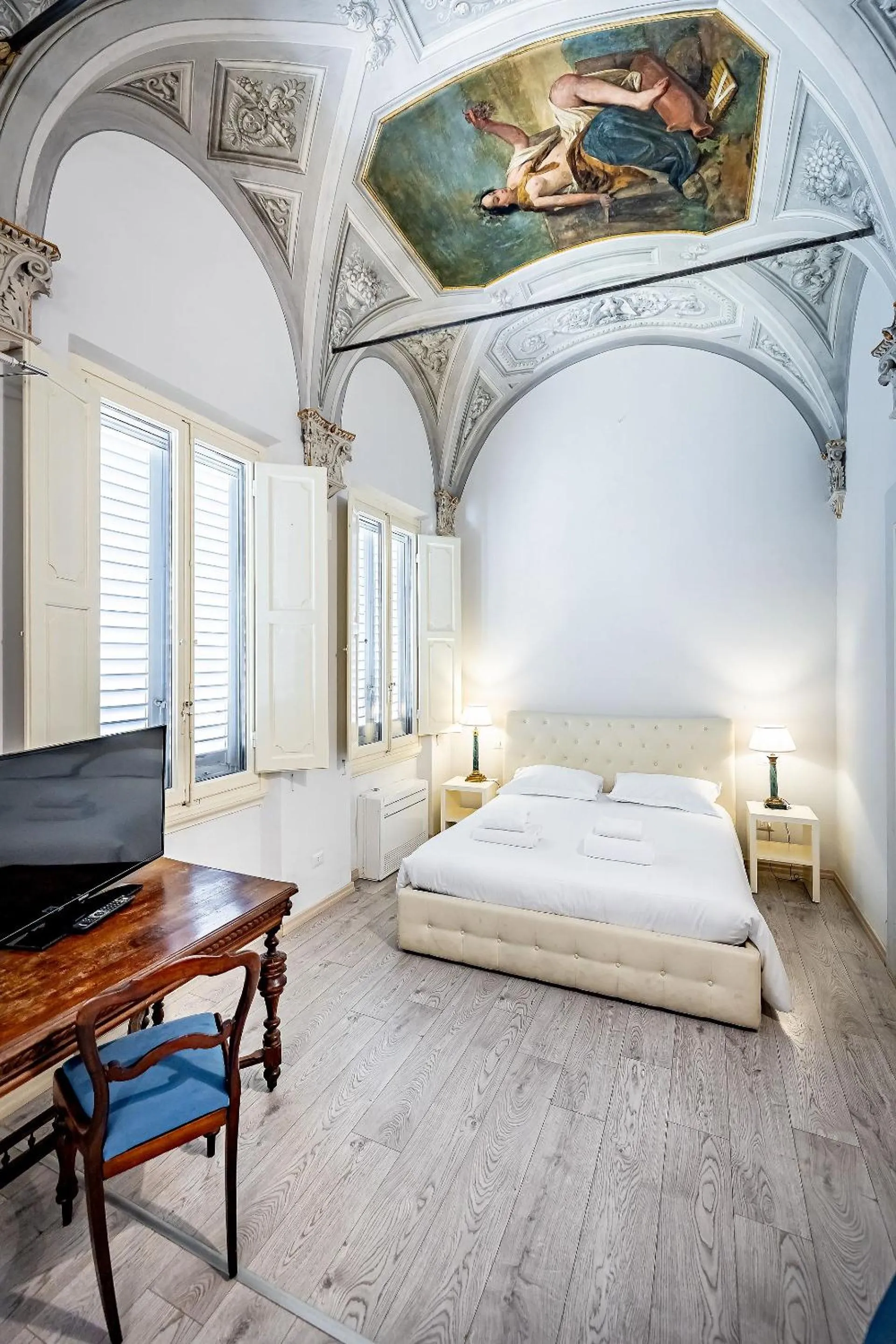 TV and multimedia, Bed in Residenza d'Epoca Palazzo Riblet