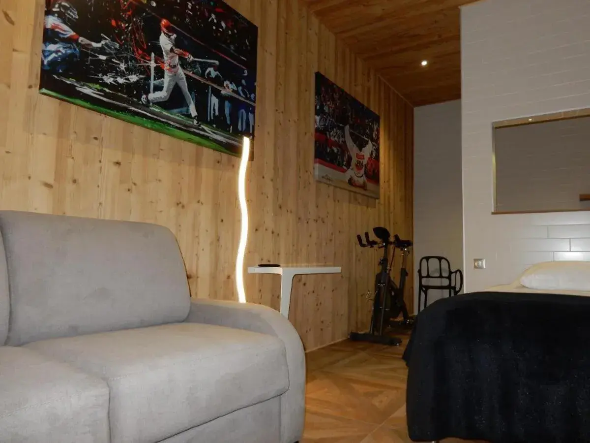 Bedroom in What Else Hotel Bedroom in What Else Hotel