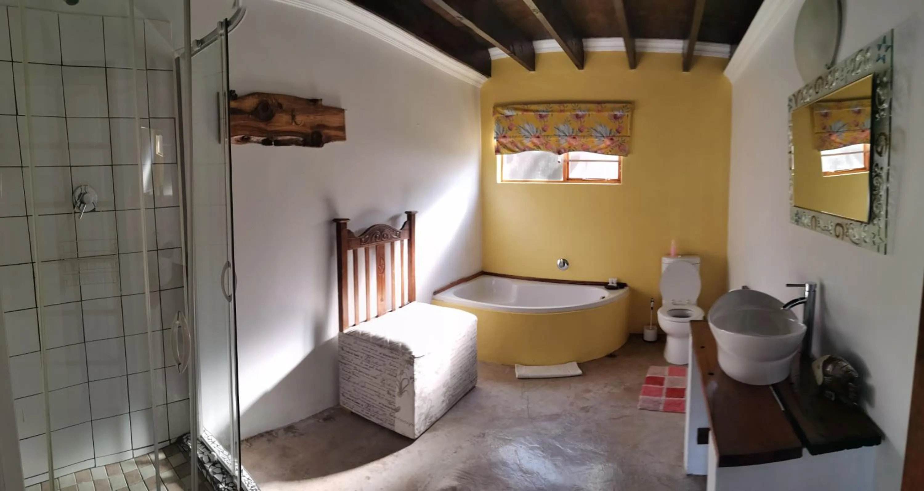 Bathroom, Bed in The Birdhouse Bed & Breakfast #NO Loadshedding #Solar Energy