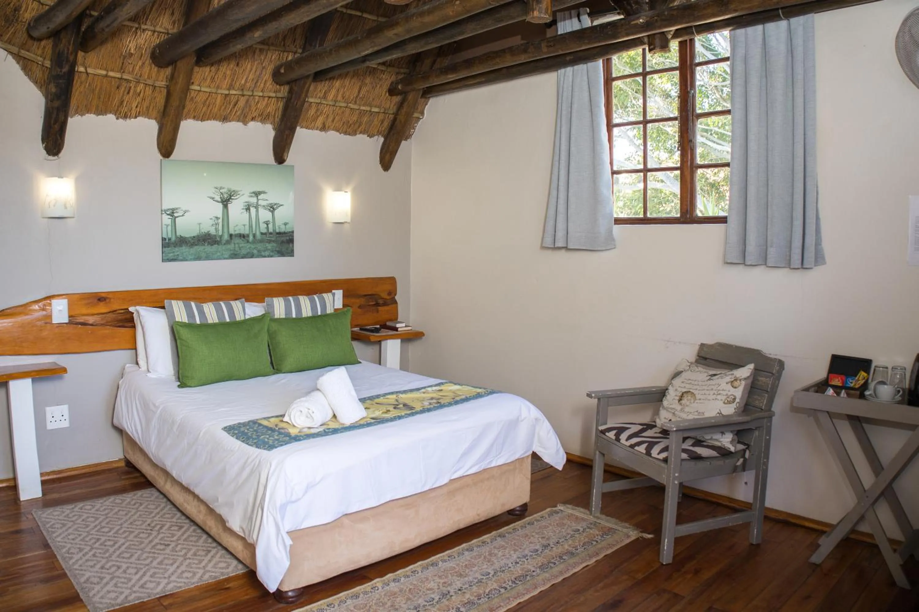 Photo of the whole room, Bed in The Birdhouse Bed & Breakfast #NO Loadshedding #Solar Energy