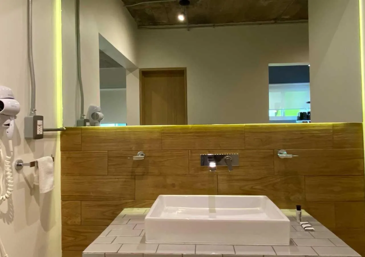 Bathroom in Estancias VIVE MX wtc