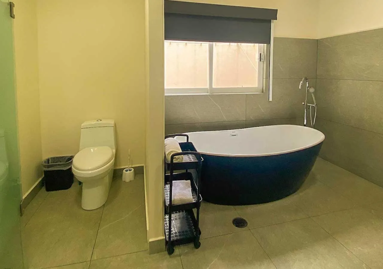 Bath in Estancias VIVE MX wtc