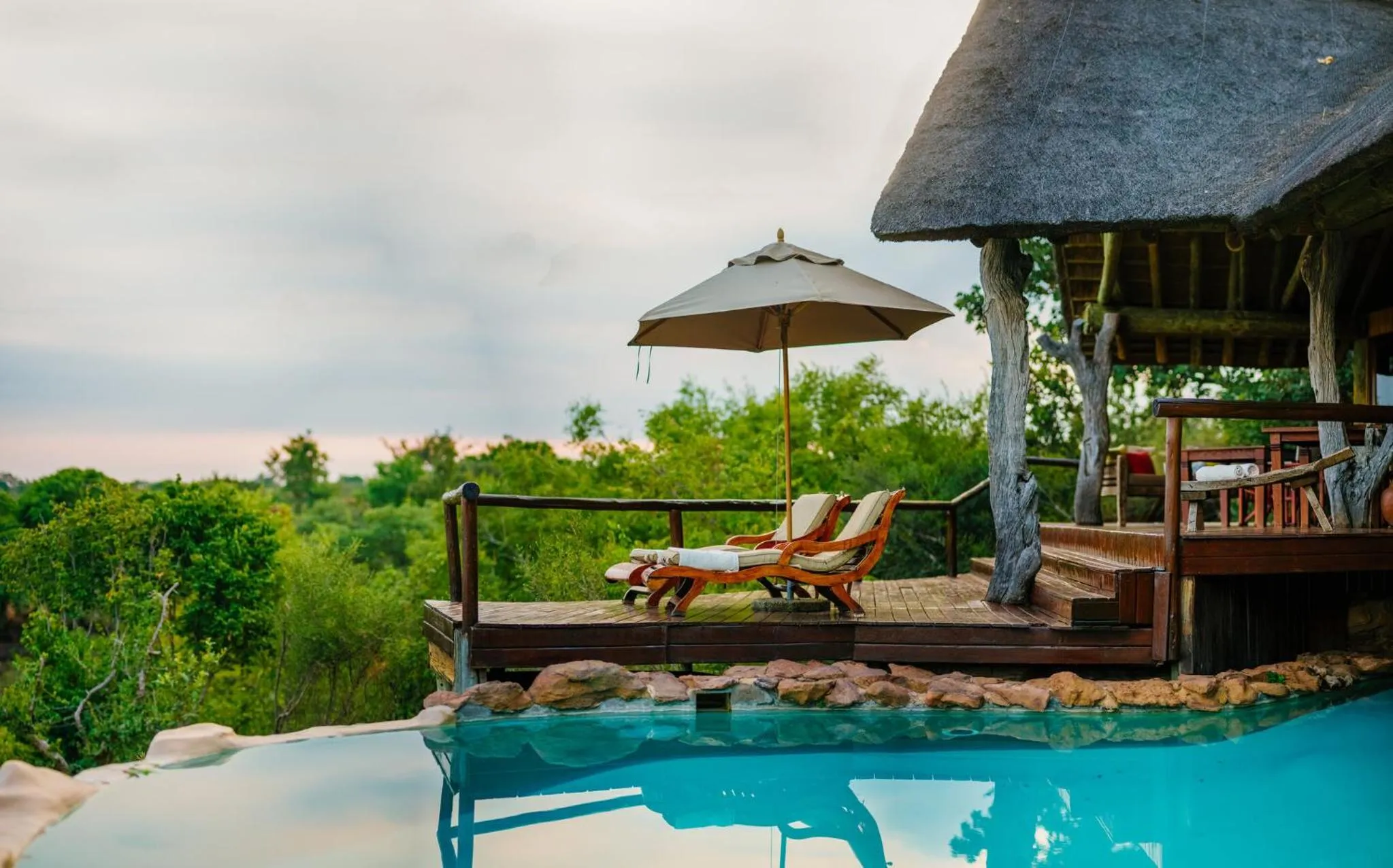 Pool view in Nedile Lodge