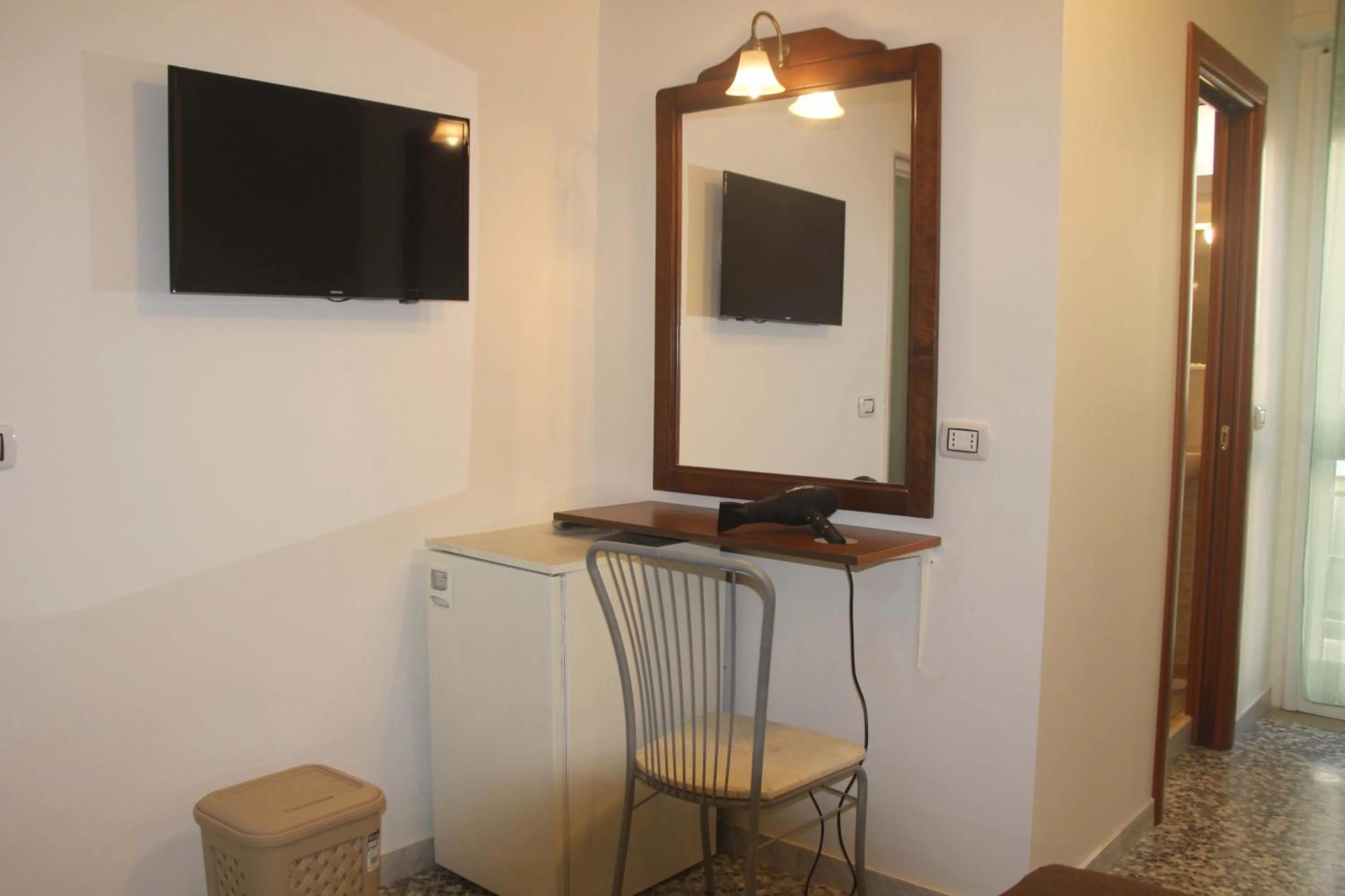 Bedroom in I due Baroni - fronte Campus