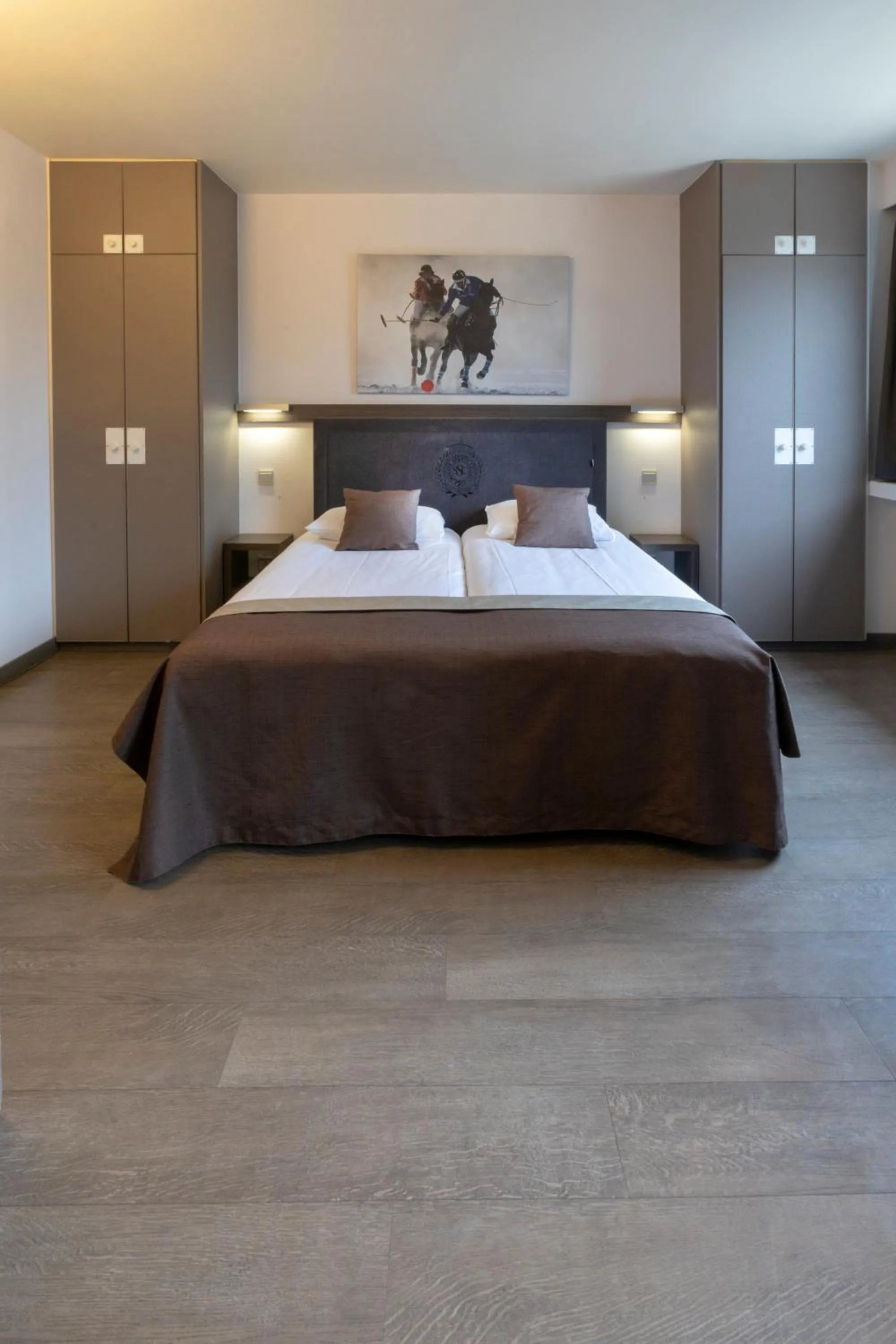 Bed in Hotel Auberge St. Pol