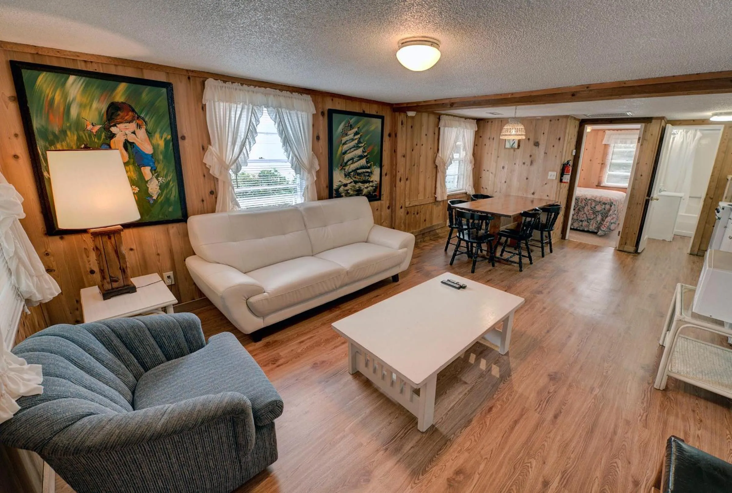 Outer Banks Motel - Village Accommodations