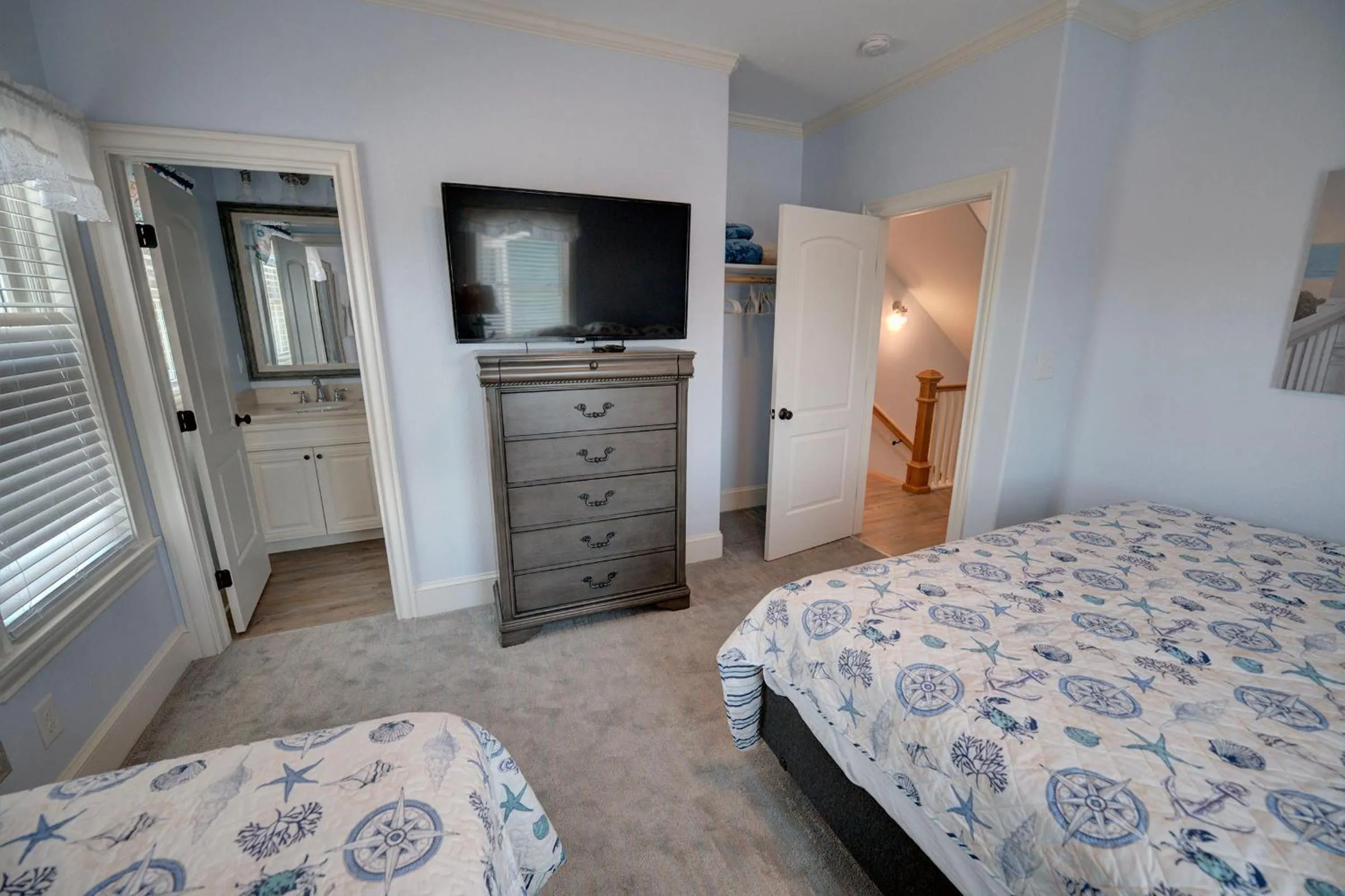 Bed in Outer Banks Motel - Village Accommodations