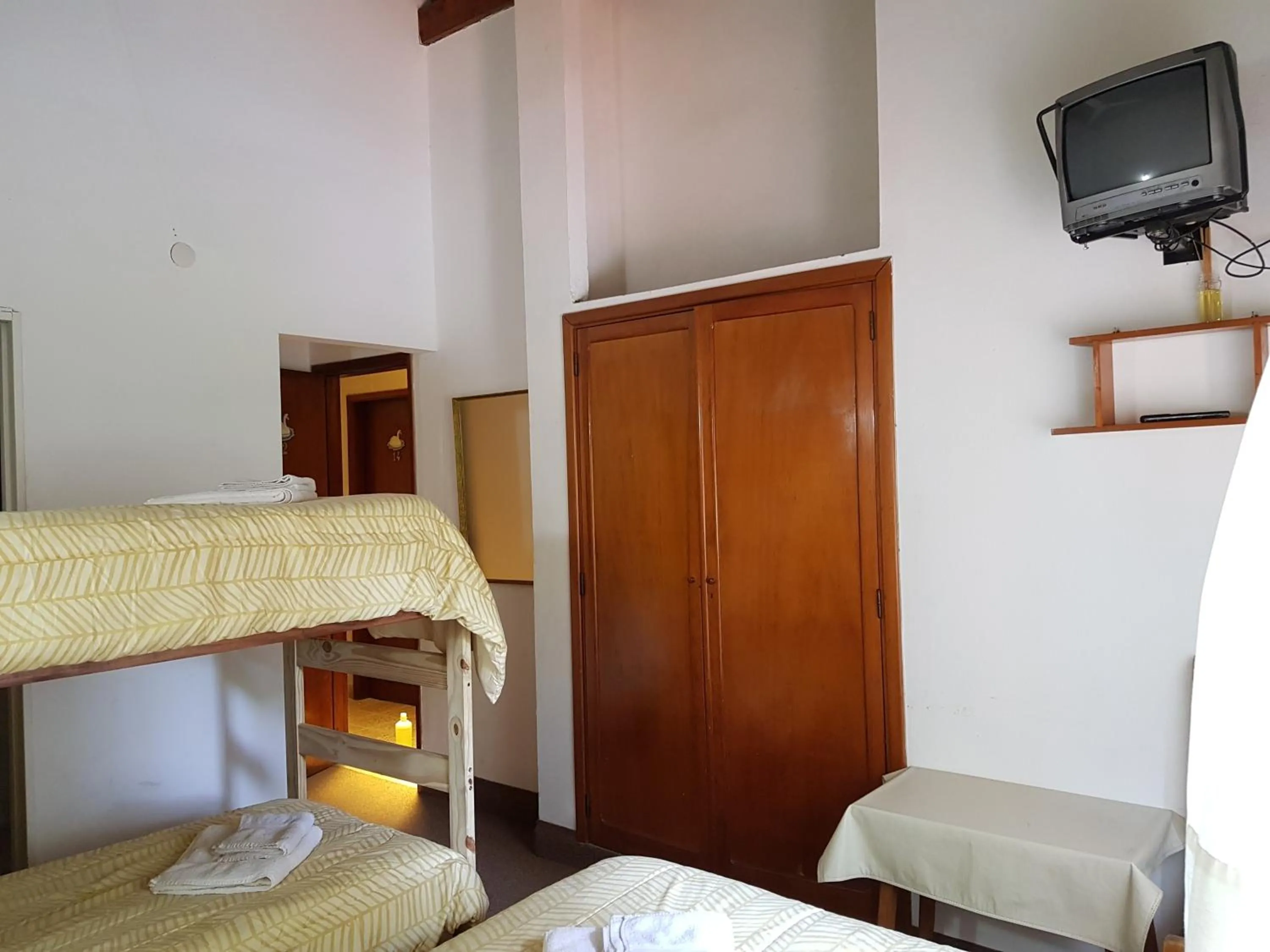 Photo of the whole room, Bed in Hotel El Cisne