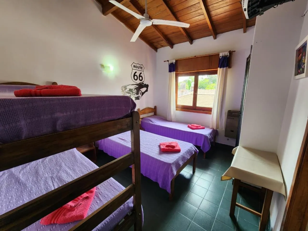 Photo of the whole room, Bed in Hotel El Cisne