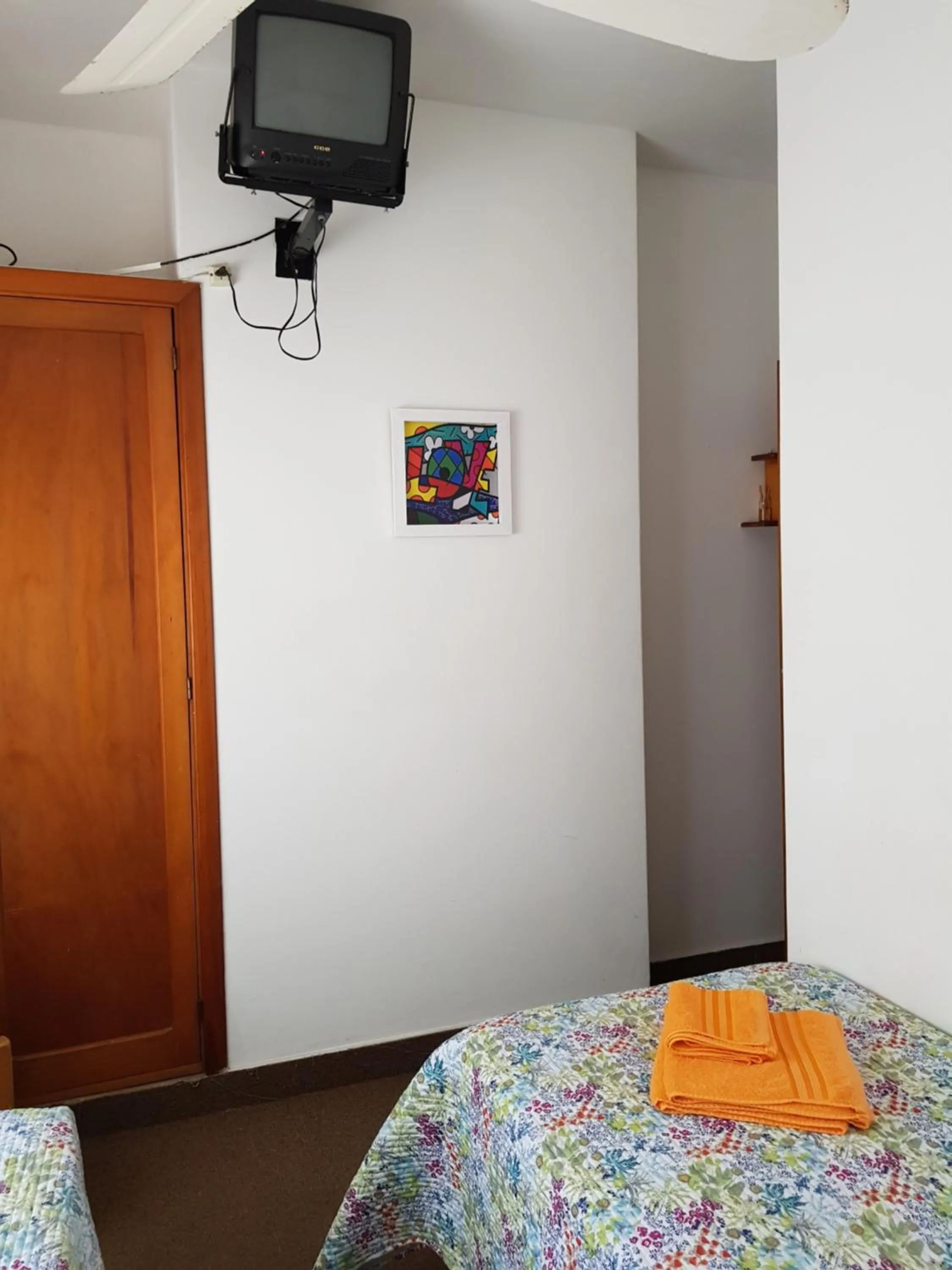 Photo of the whole room, Bed in Hotel El Cisne