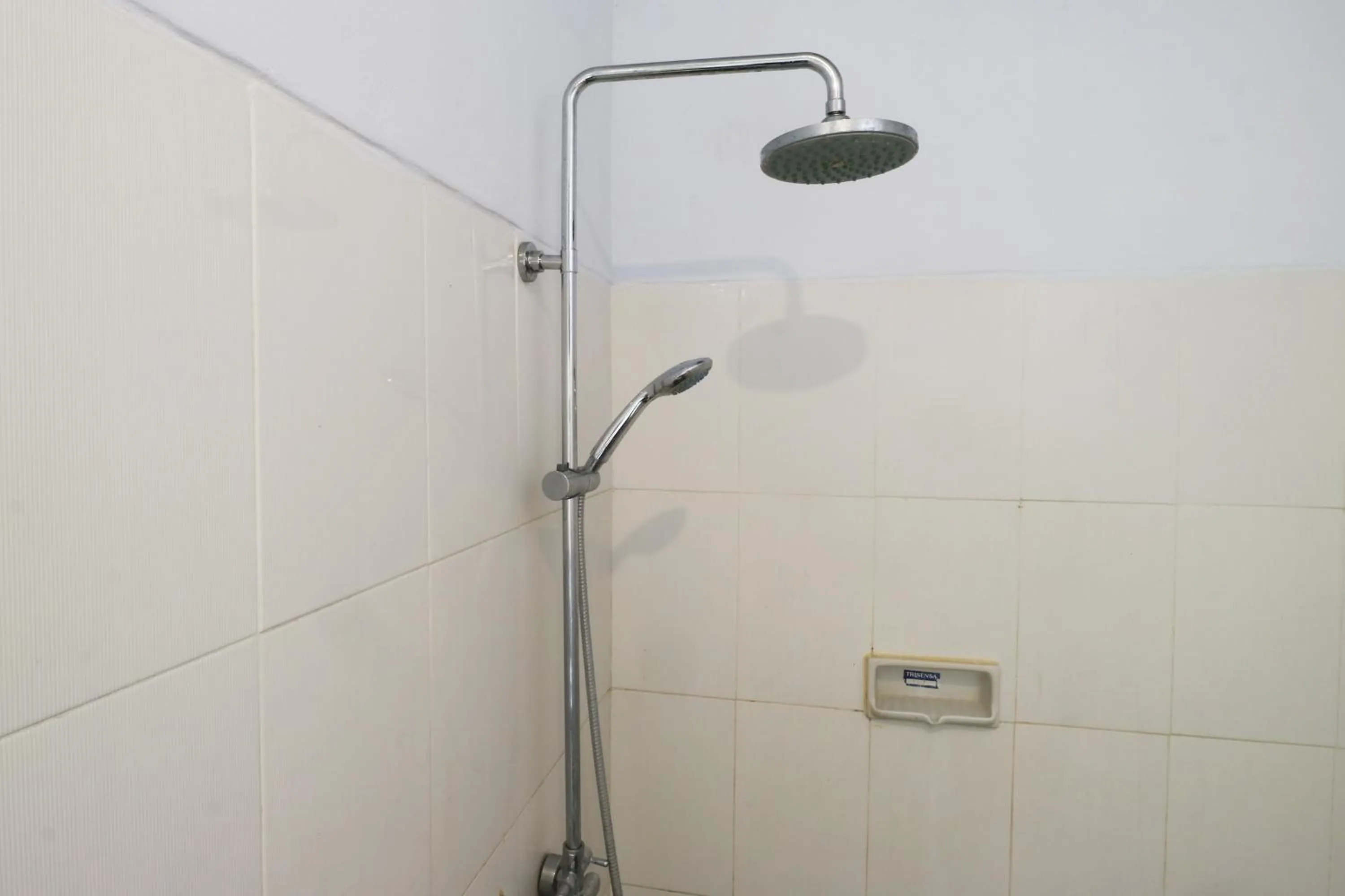 Bathroom in The Wina Guest House 2