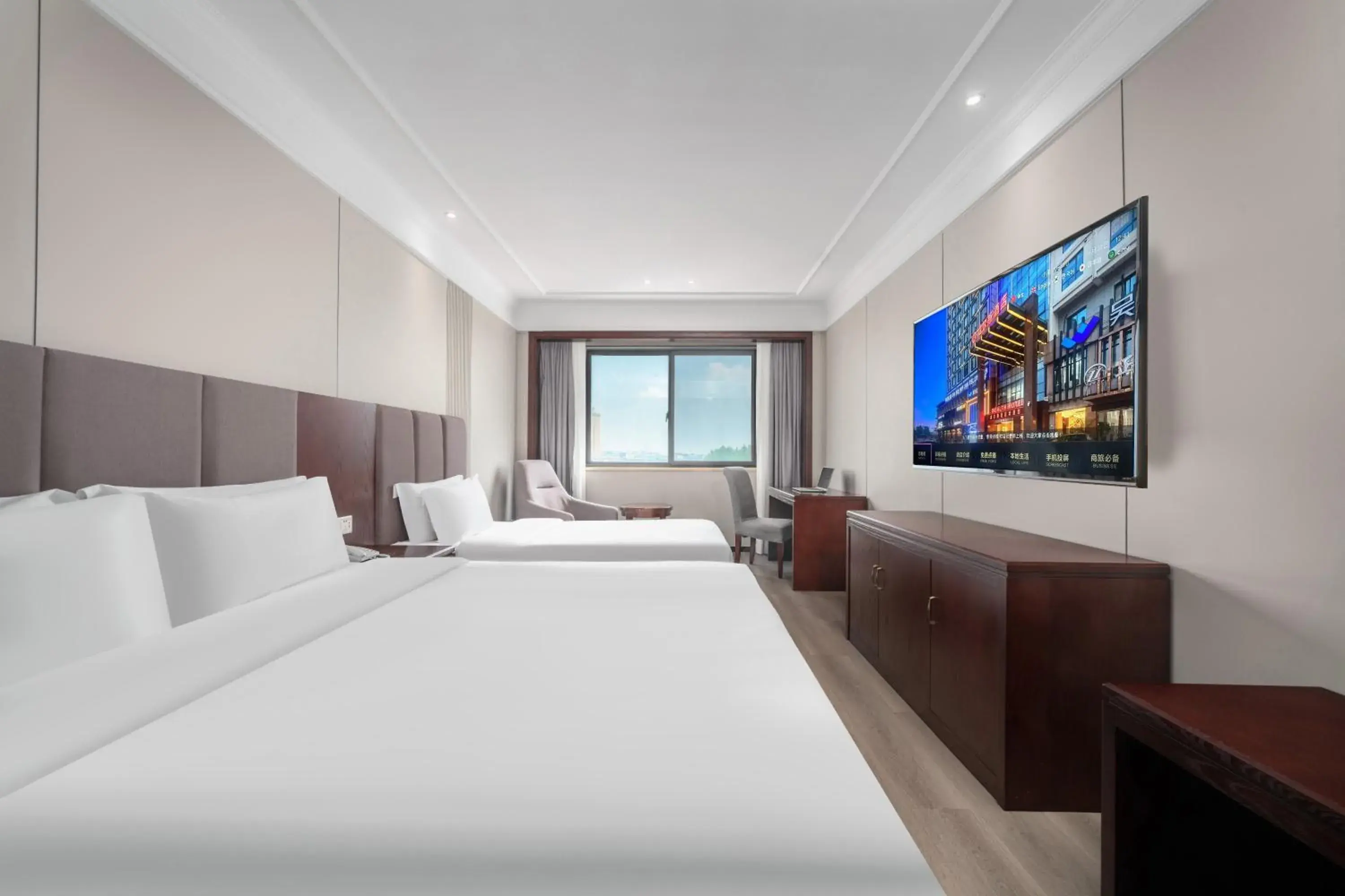 Triple Room with Bathroom in Huzhou Wealth Hotel Triple Room with Bathroom in Huzhou Wealth Hotel