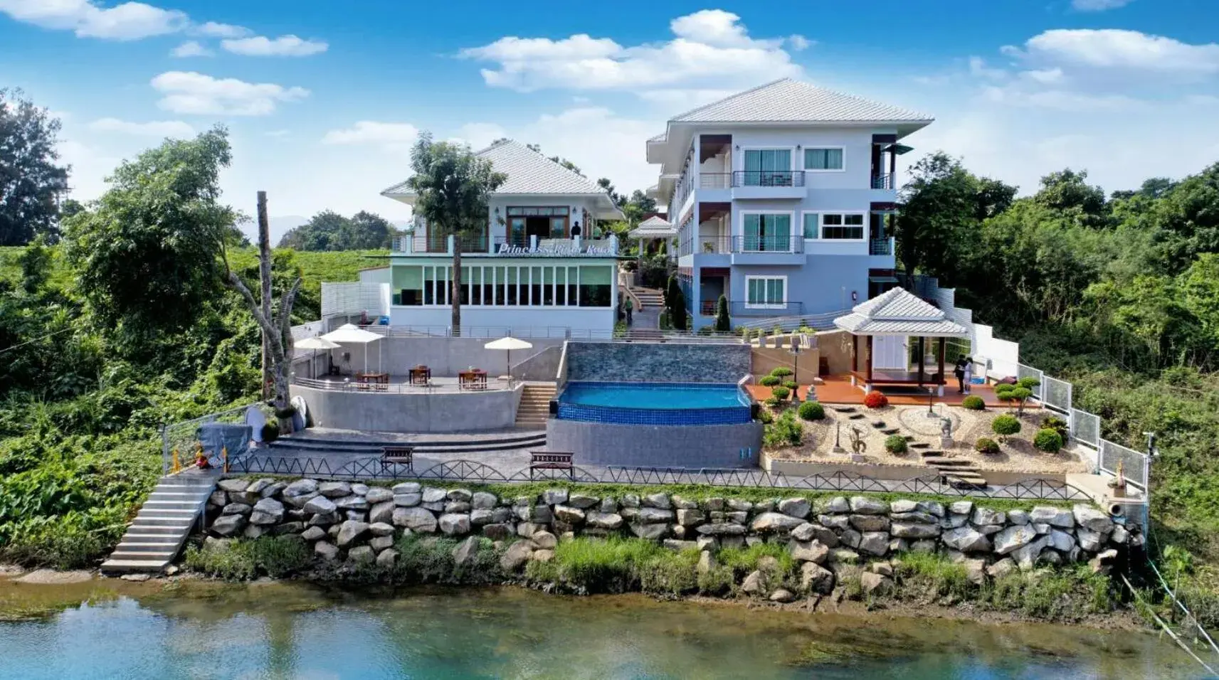 Property building in Princess River Kwai Hotel Property building in Princess River Kwai Hotel