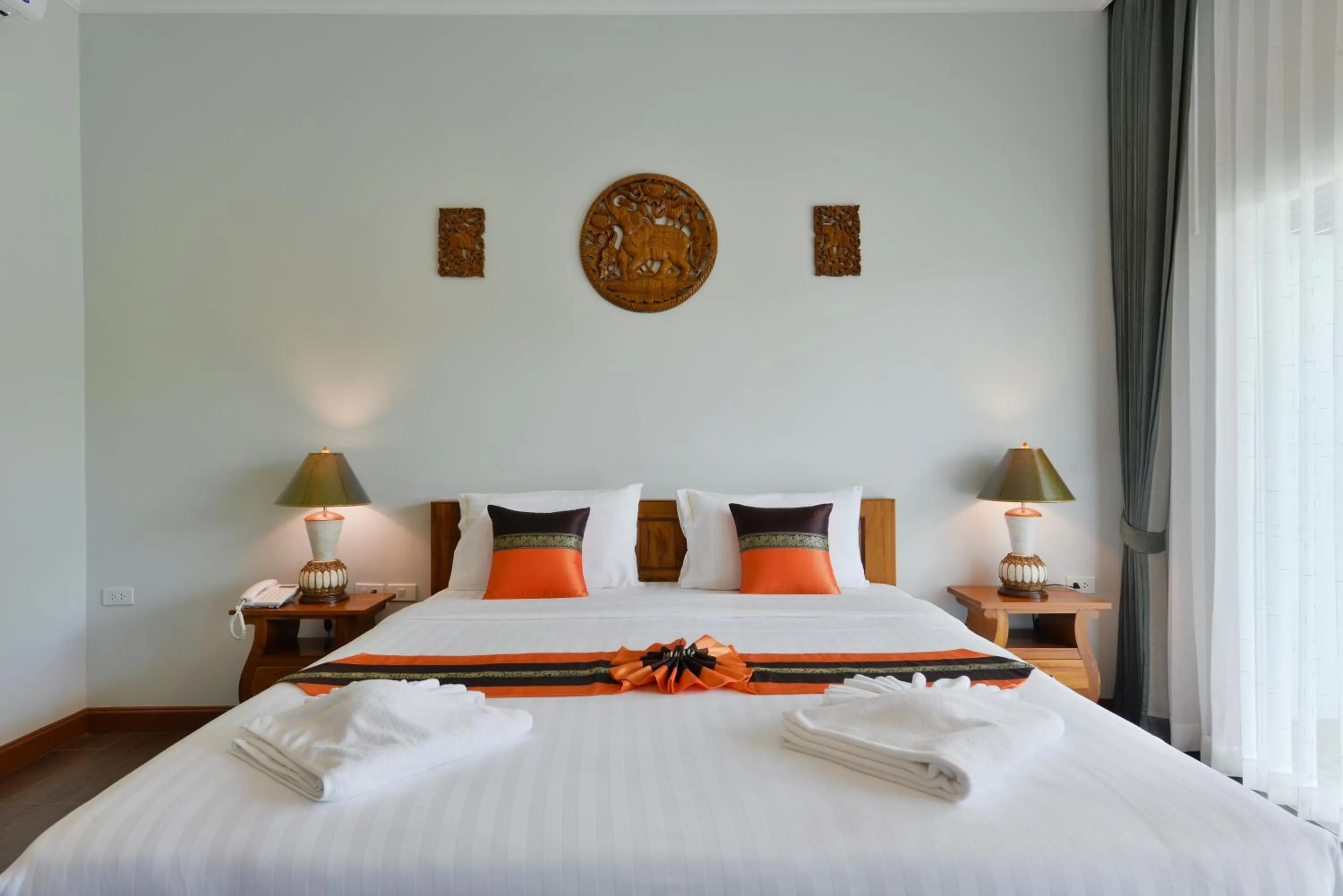 Bedroom, Bed in Princess River Kwai Hotel