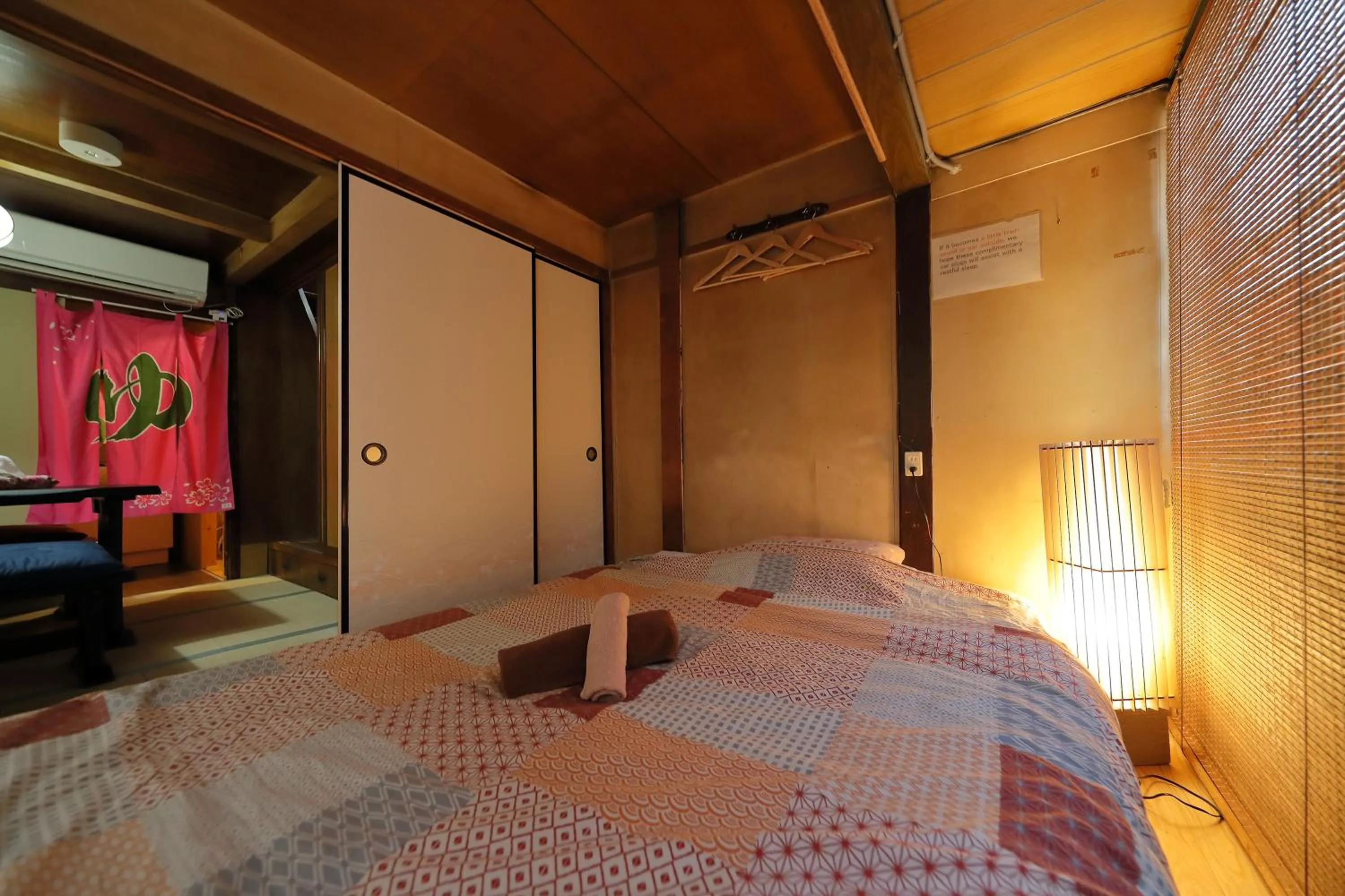 Bedroom, Bed in Oyado Sanjo Machiya