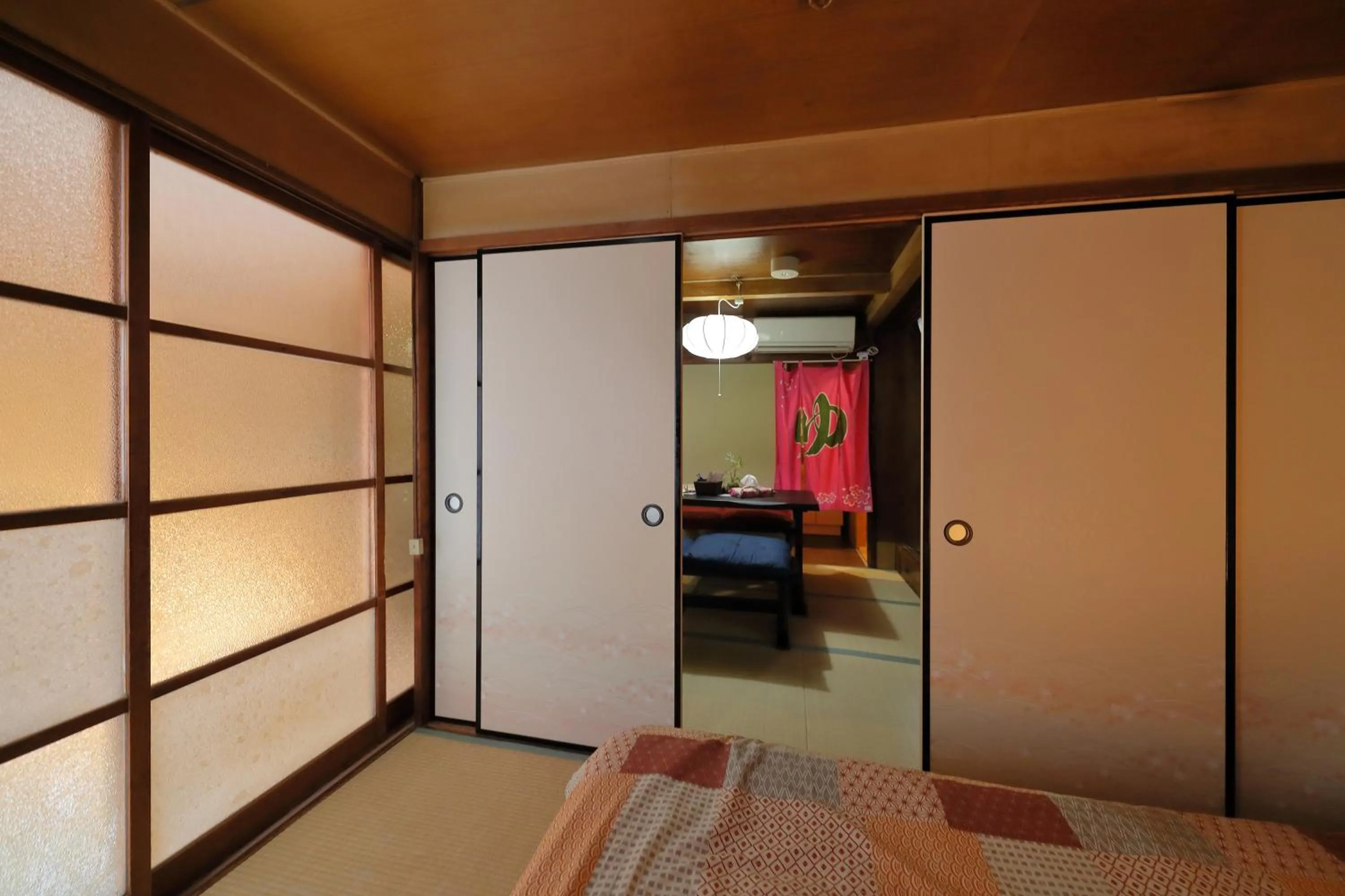 Bedroom, Bed in Oyado Sanjo Machiya