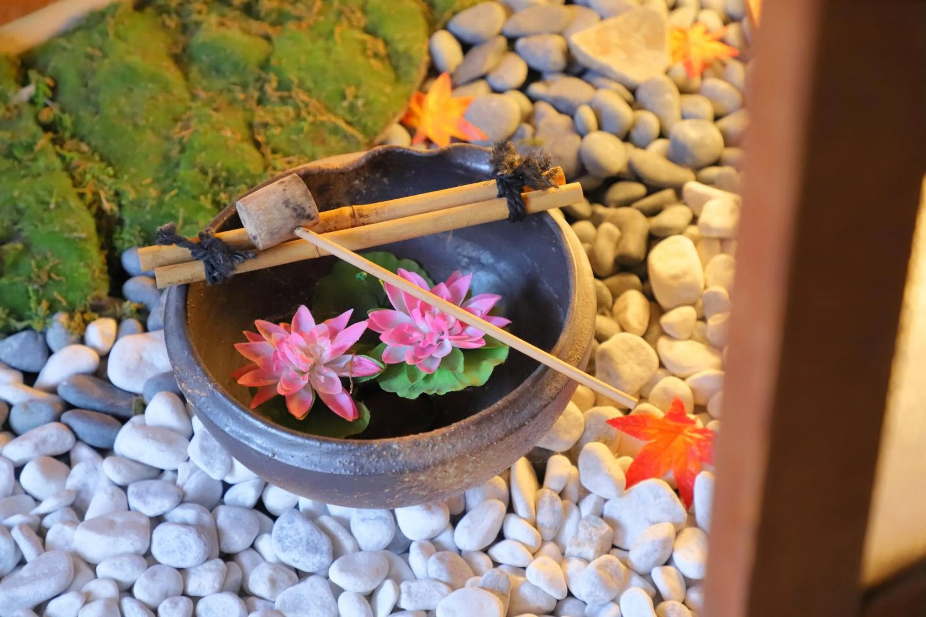 Decorative detail in Oyado Sanjo Machiya