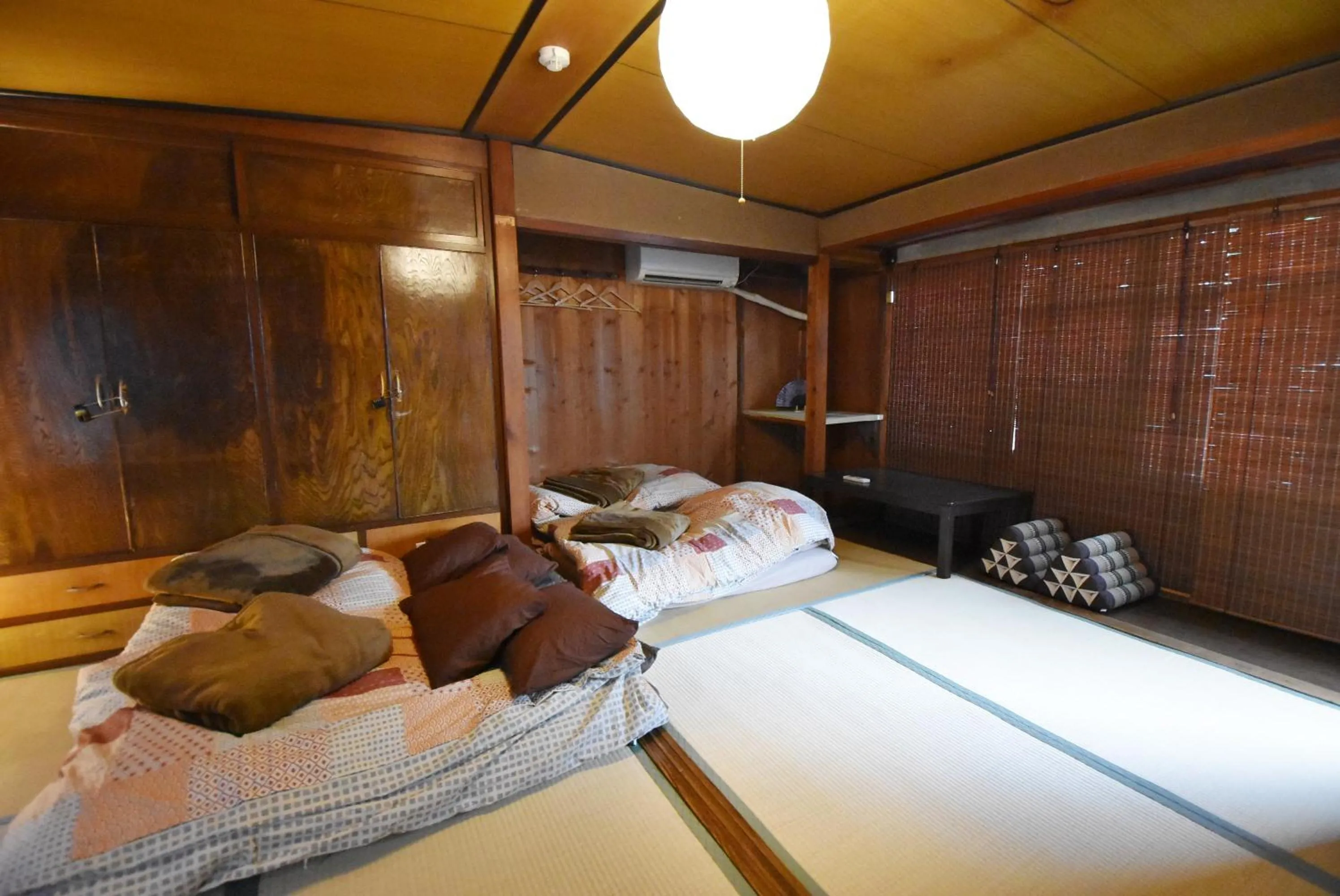 Bedroom, Bed in Oyado Sanjo Machiya