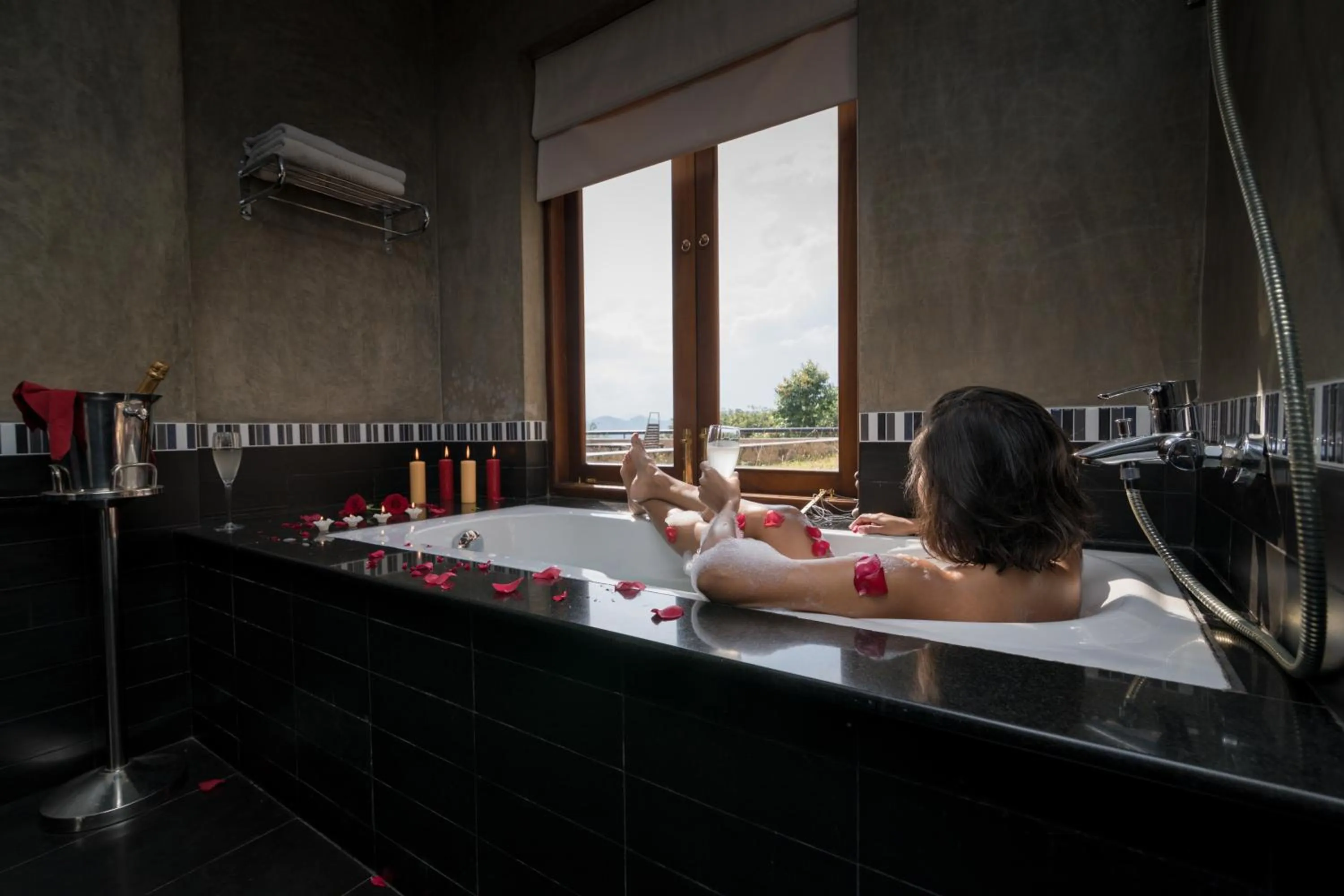 Bathroom in Mount Havana