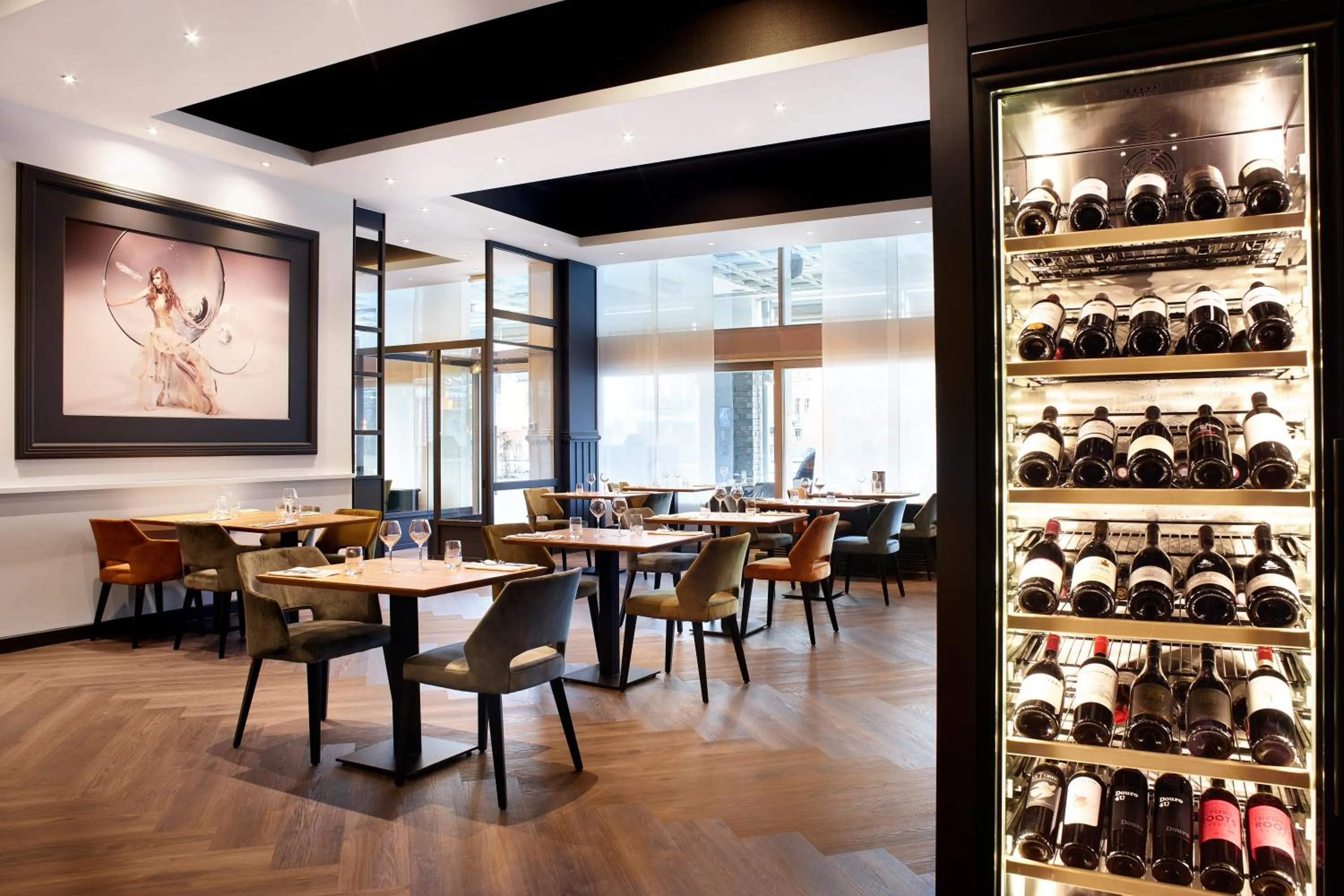 Restaurant/places to eat in Van der Valk Hotel Spa