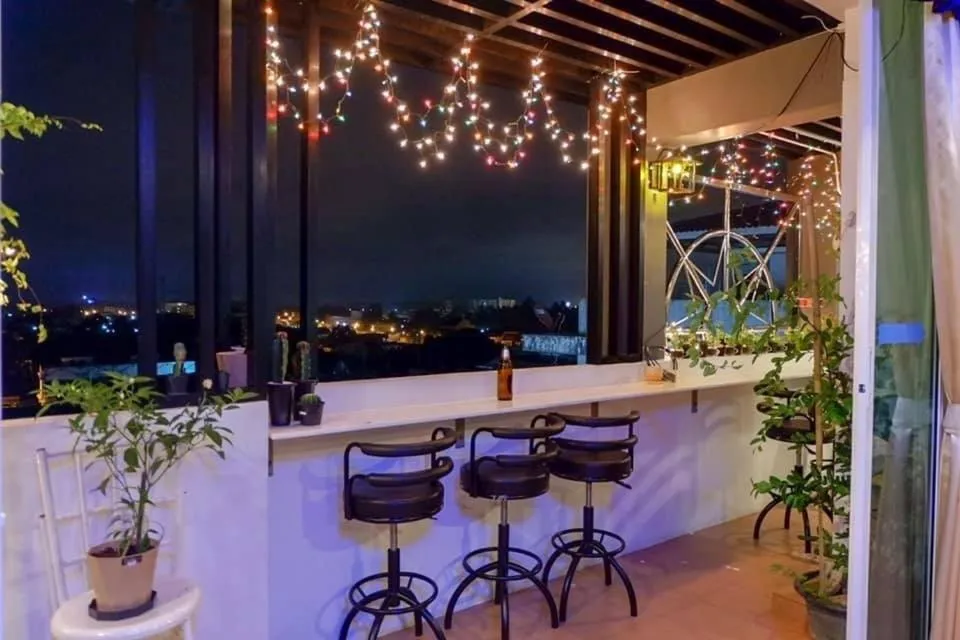 Lounge or bar in Namthip Residence