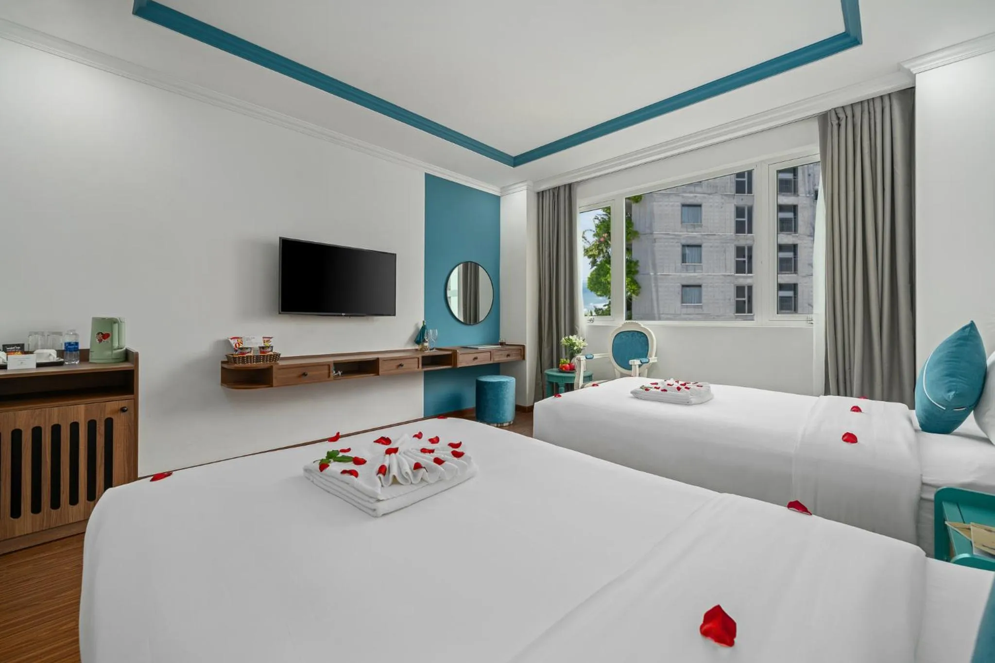 Bed in Paracel Beach Hotel